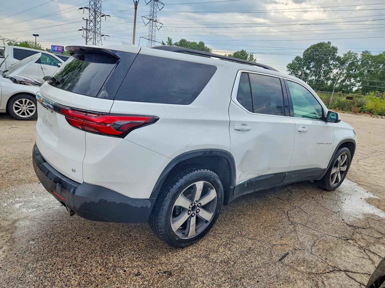 2022 CHEVROLET TRAVERSE LT — снимка 3
