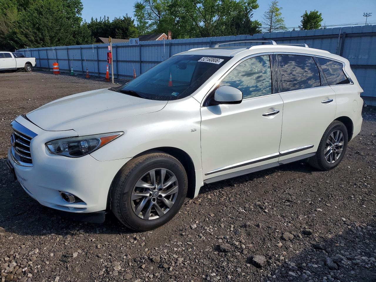 2015 INFINITI QX60 BASE