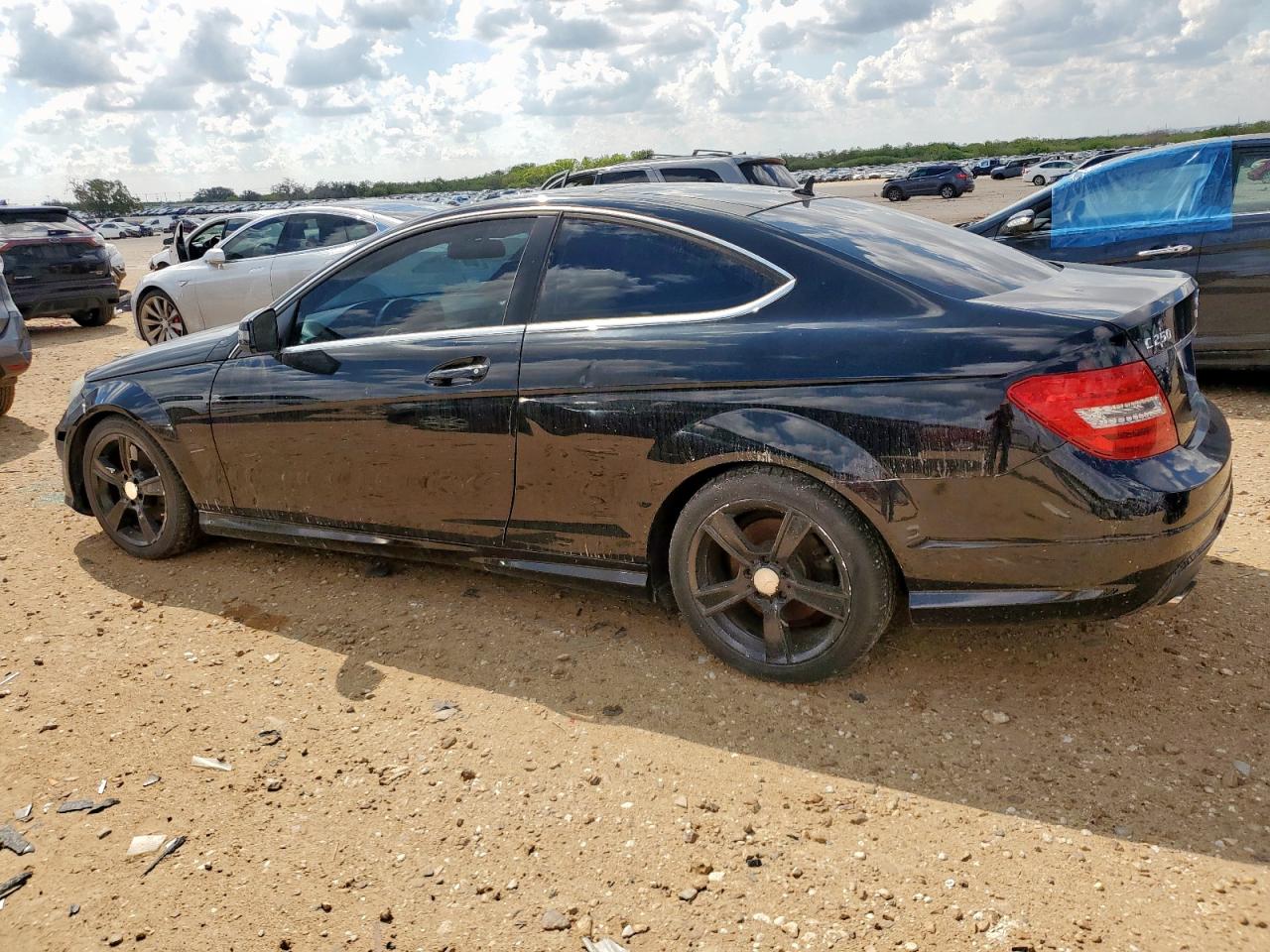 2013 MERCEDES-BENZ C 250 — снимка 2