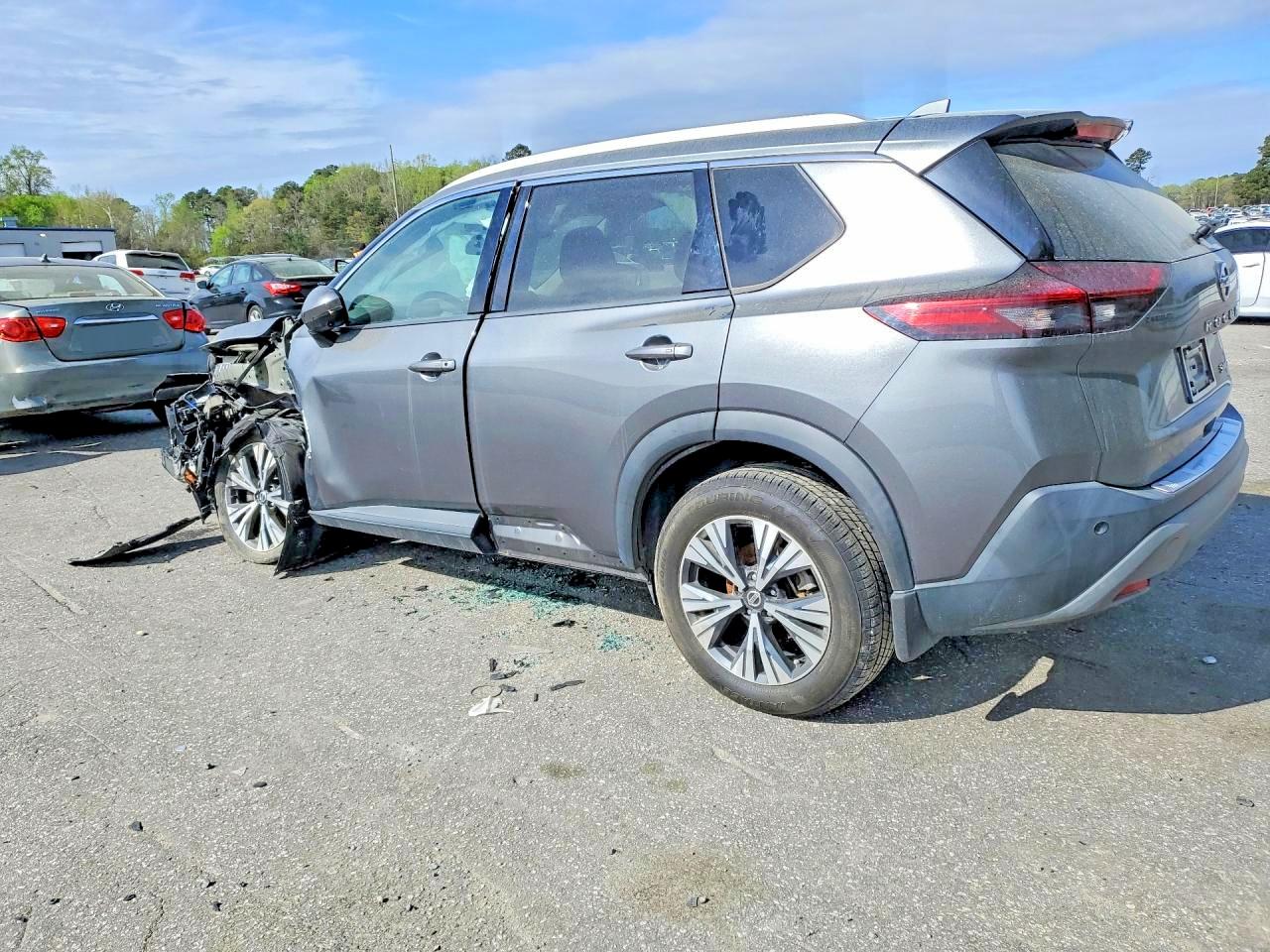 2021 NISSAN ROGUE SV — снимка 2