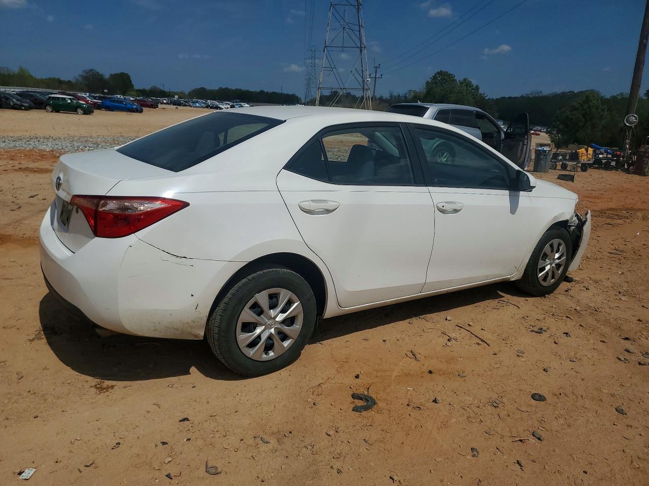 2017 TOYOTA COROLLA L — снимка 3