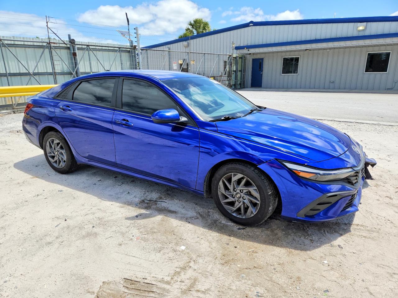 2024 HYUNDAI ELANTRA SEL — снимка 4