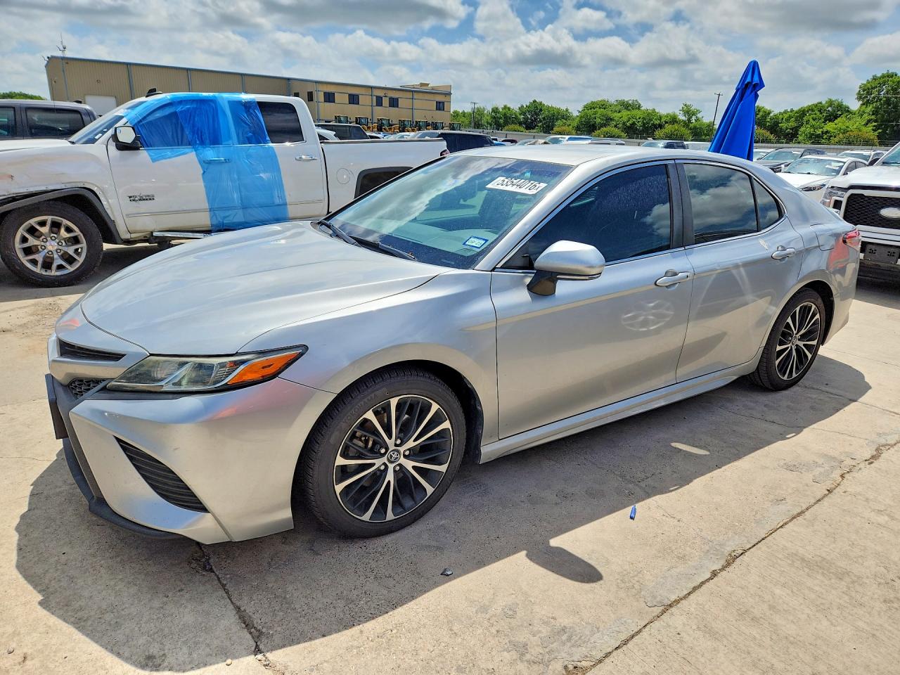 2018 TOYOTA CAMRY SE