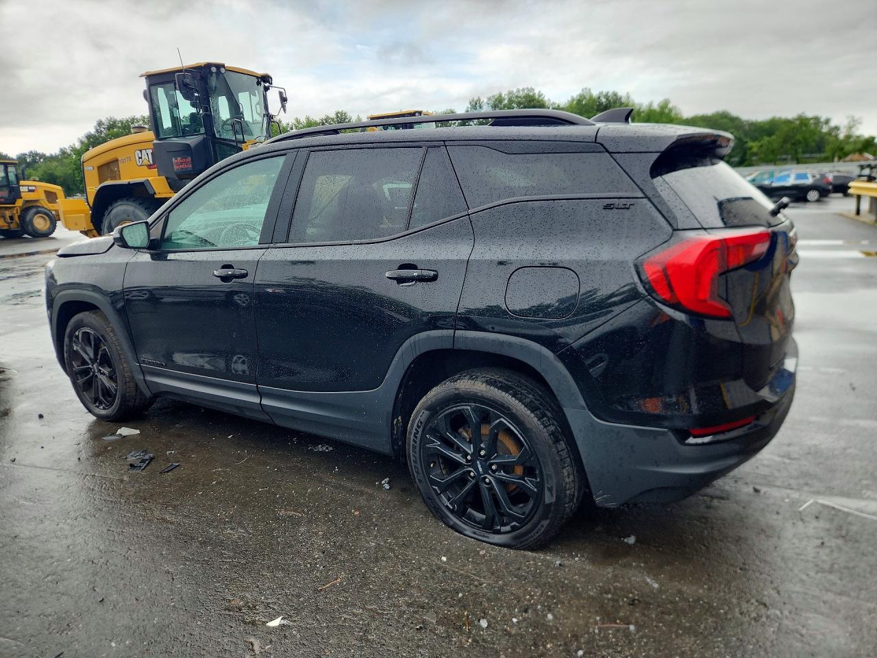 2021 GMC TERRAIN SLT — снимка 2