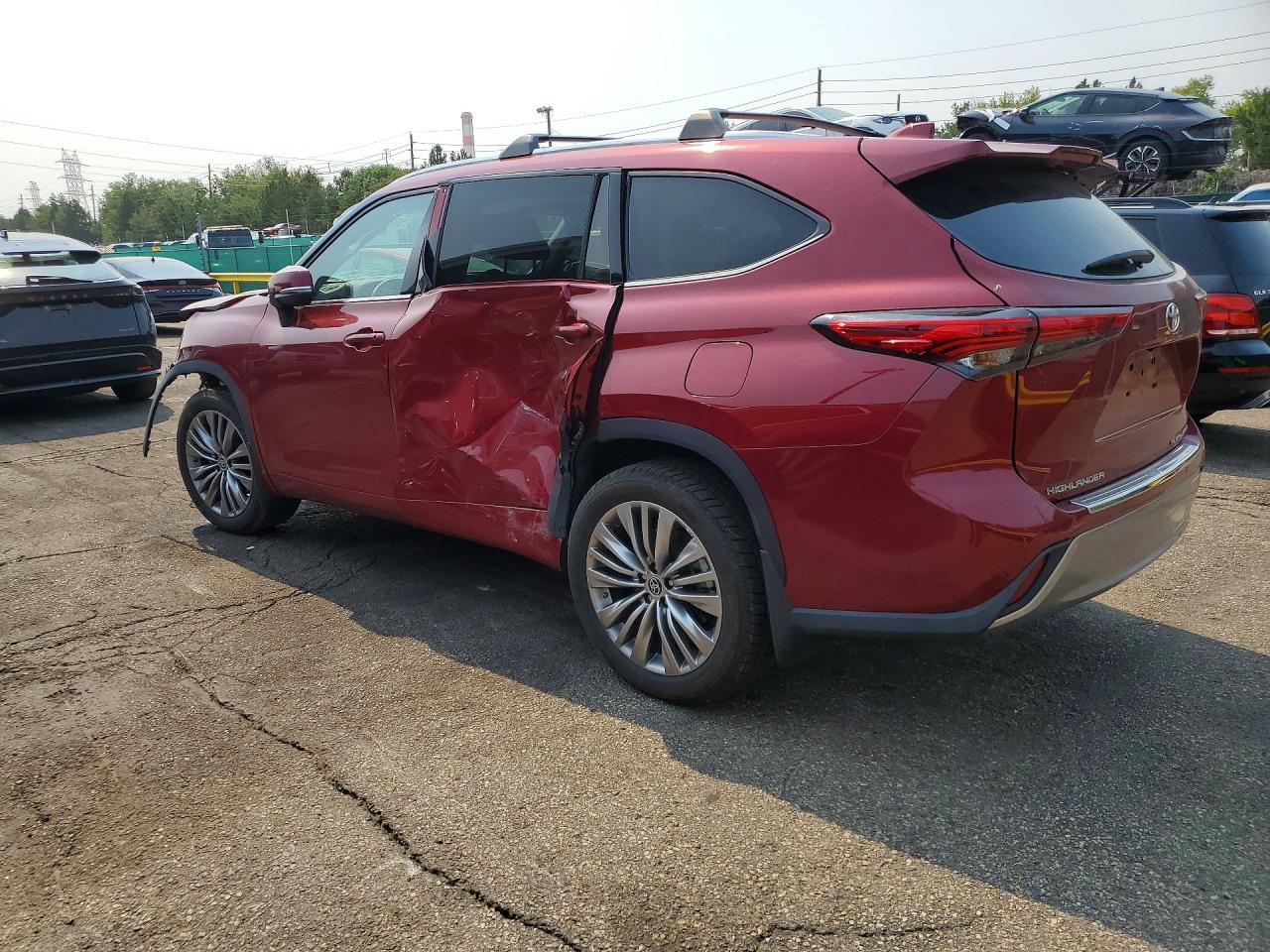 2021 TOYOTA HIGHLANDER PLATINUM — снимка 2