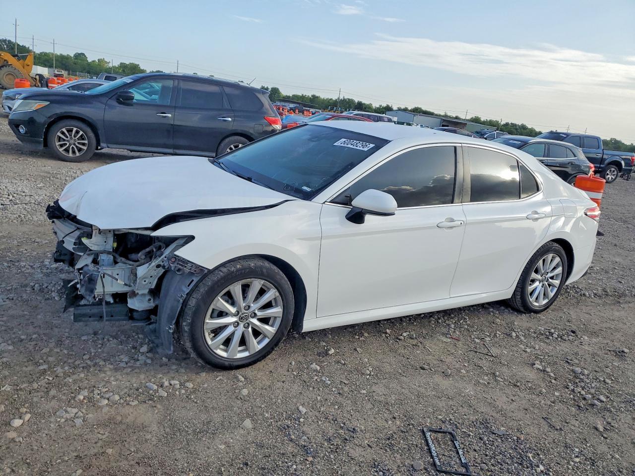 2018 TOYOTA CAMRY LE