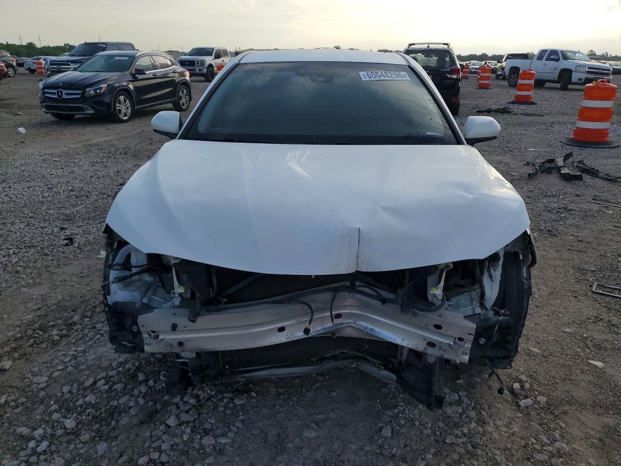2018 TOYOTA CAMRY LE — снимка 5