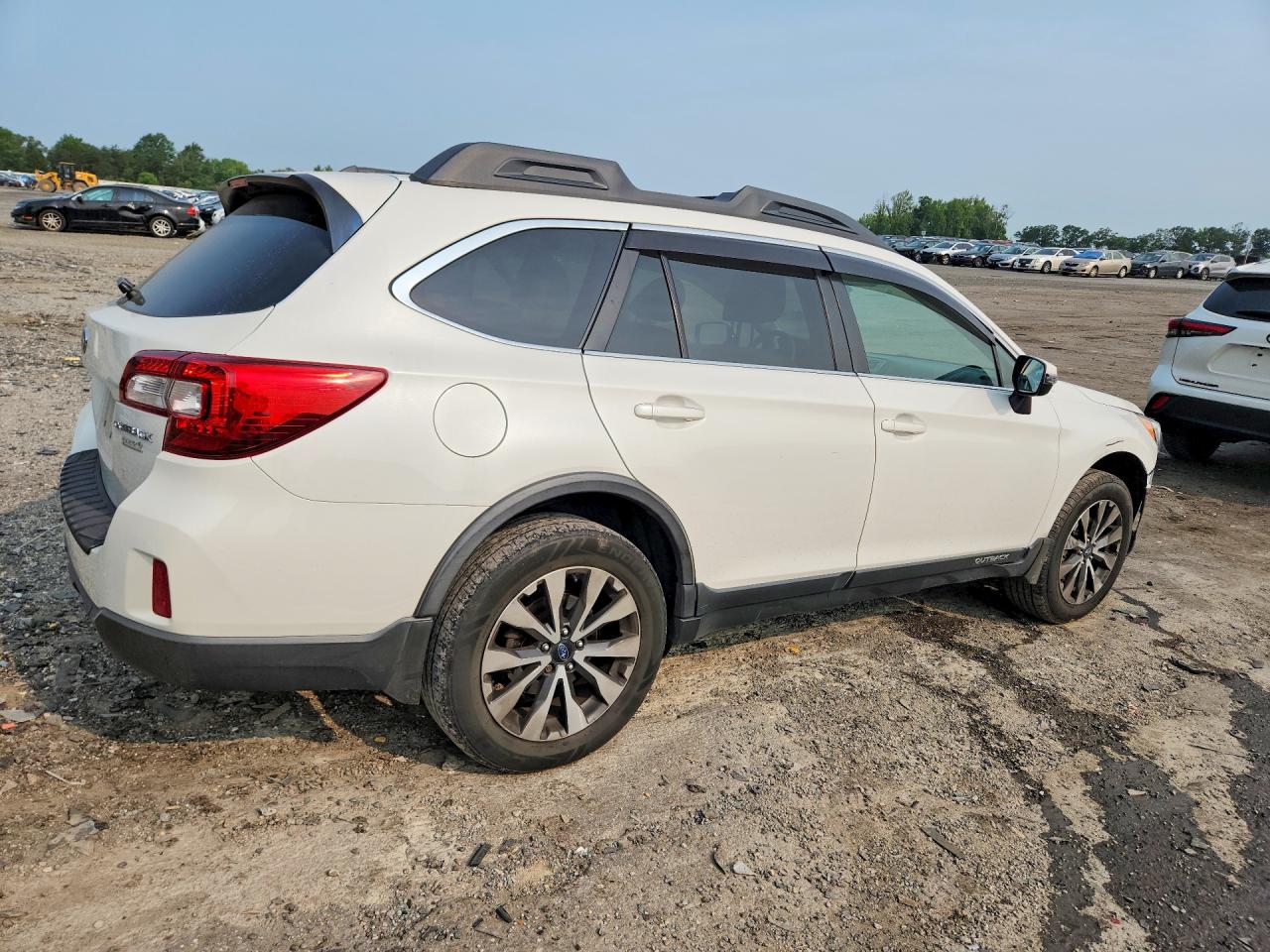 2015 SUBARU OUTBACK 2.5I LIMITED — снимка 3