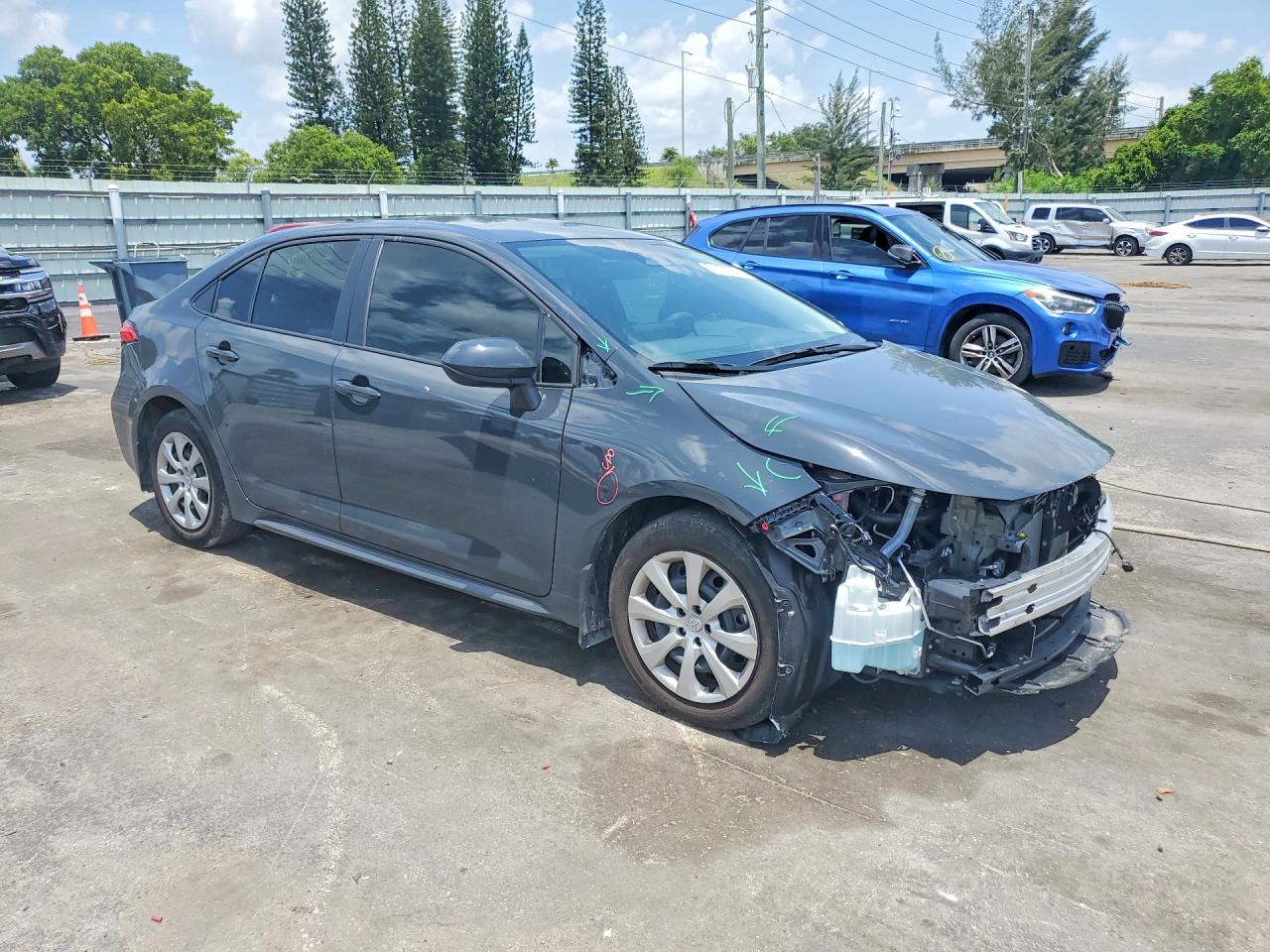 2025 TOYOTA COROLLA LE — снимка 4