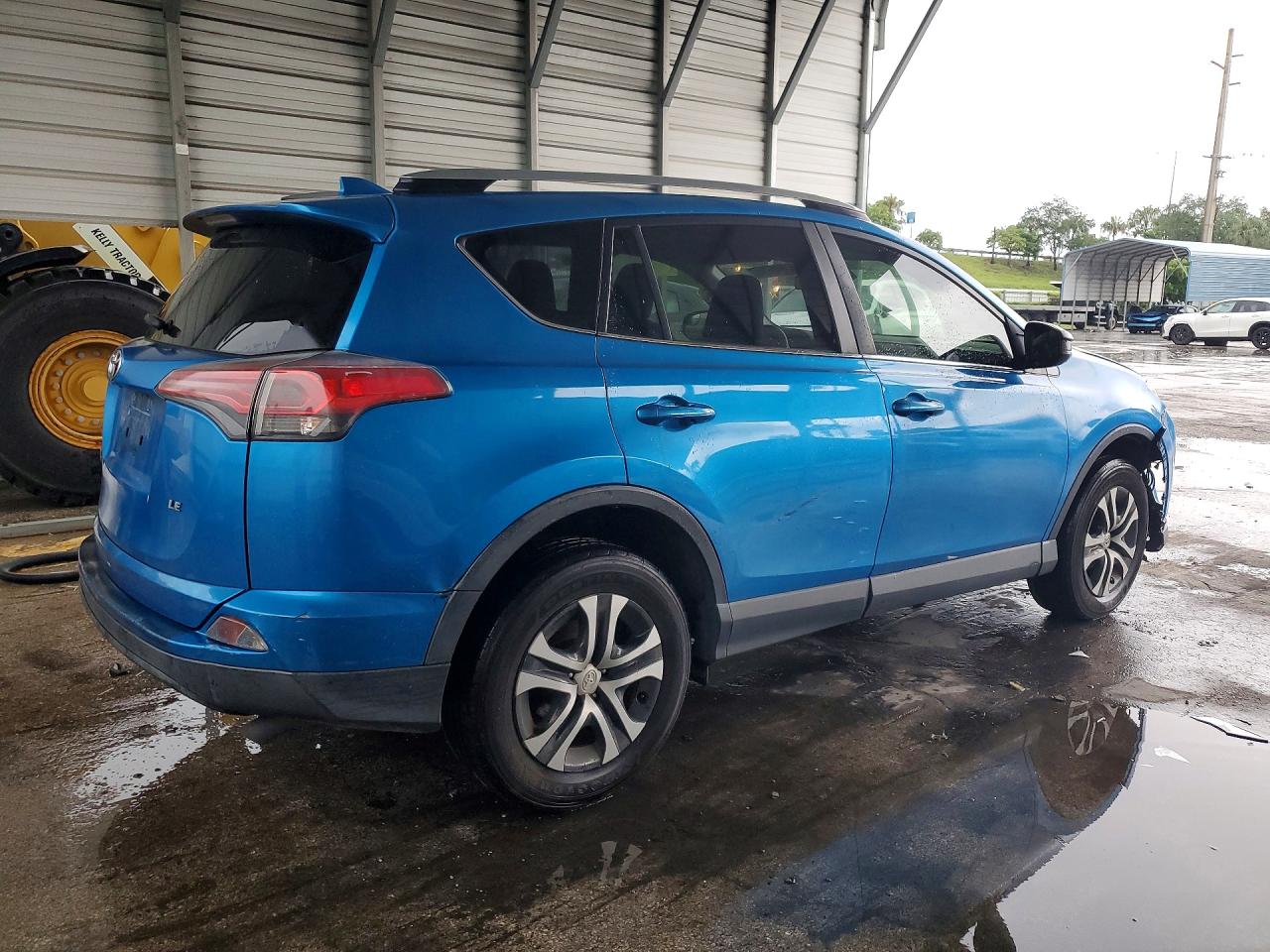 2018 TOYOTA RAV4 LE — снимка 3