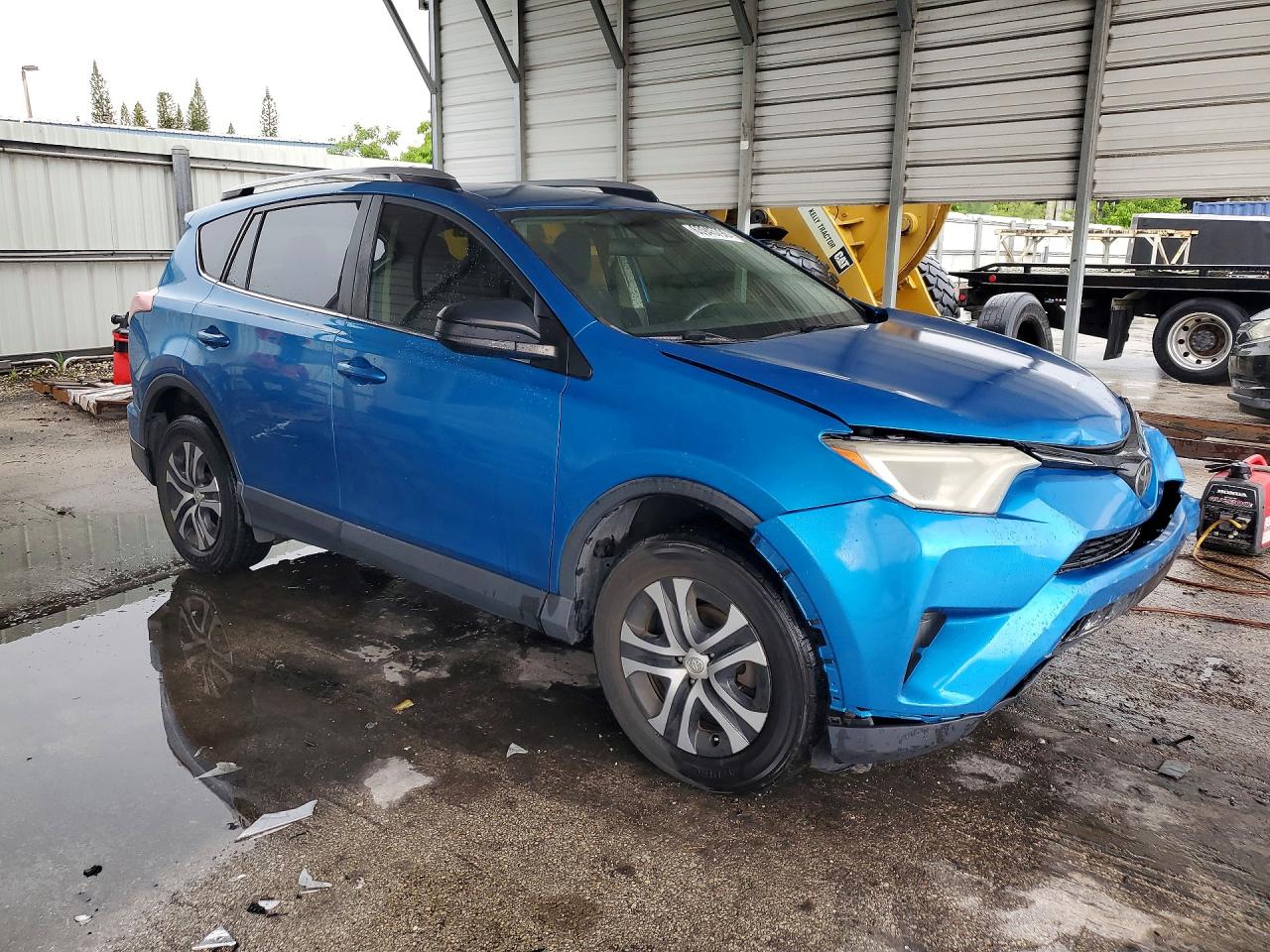 2018 TOYOTA RAV4 LE — снимка 4
