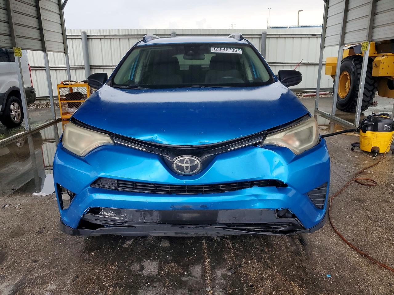 2018 TOYOTA RAV4 LE — снимка 5