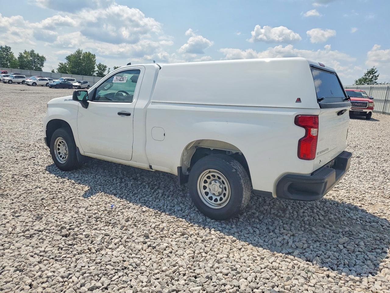 2023 CHEVROLET SILVERADO C1500 — снимка 2