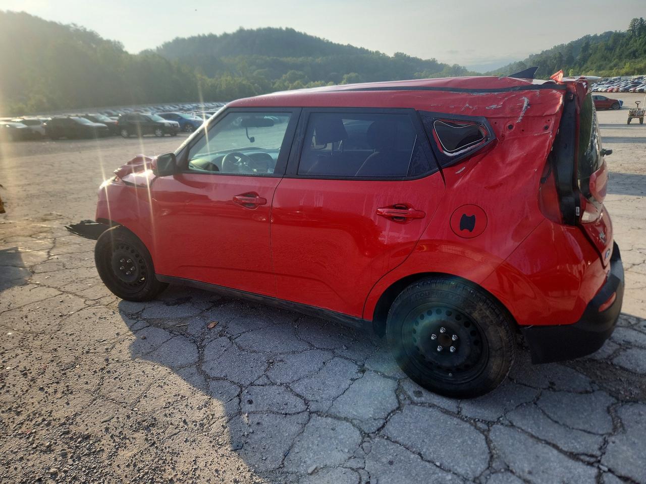2020 KIA SOUL LX — снимка 2