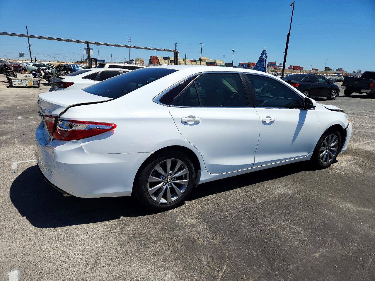 2015 TOYOTA CAMRY HYBRID XLE — снимка 3