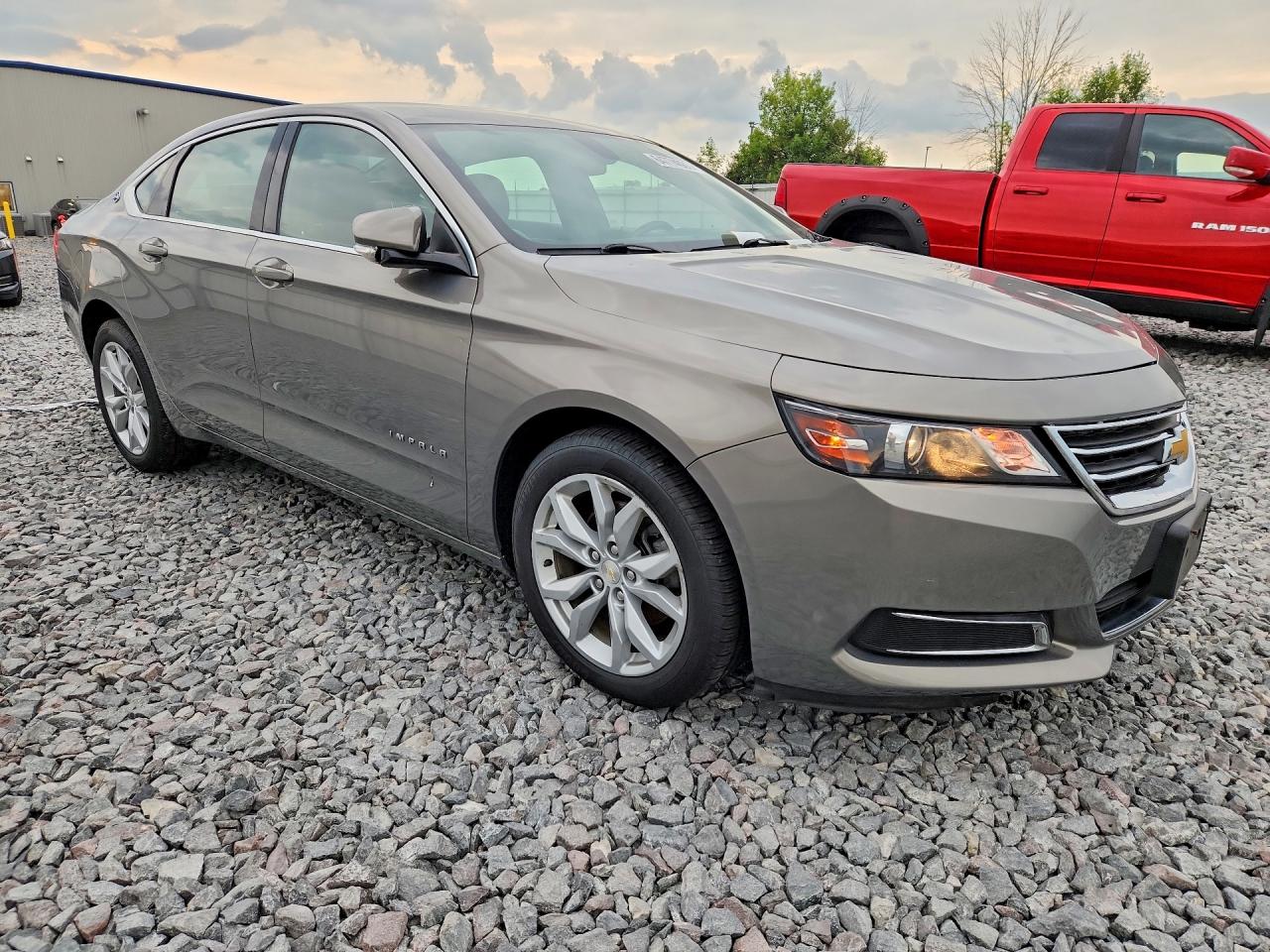 2017 CHEVROLET IMPALA LT — снимка 4