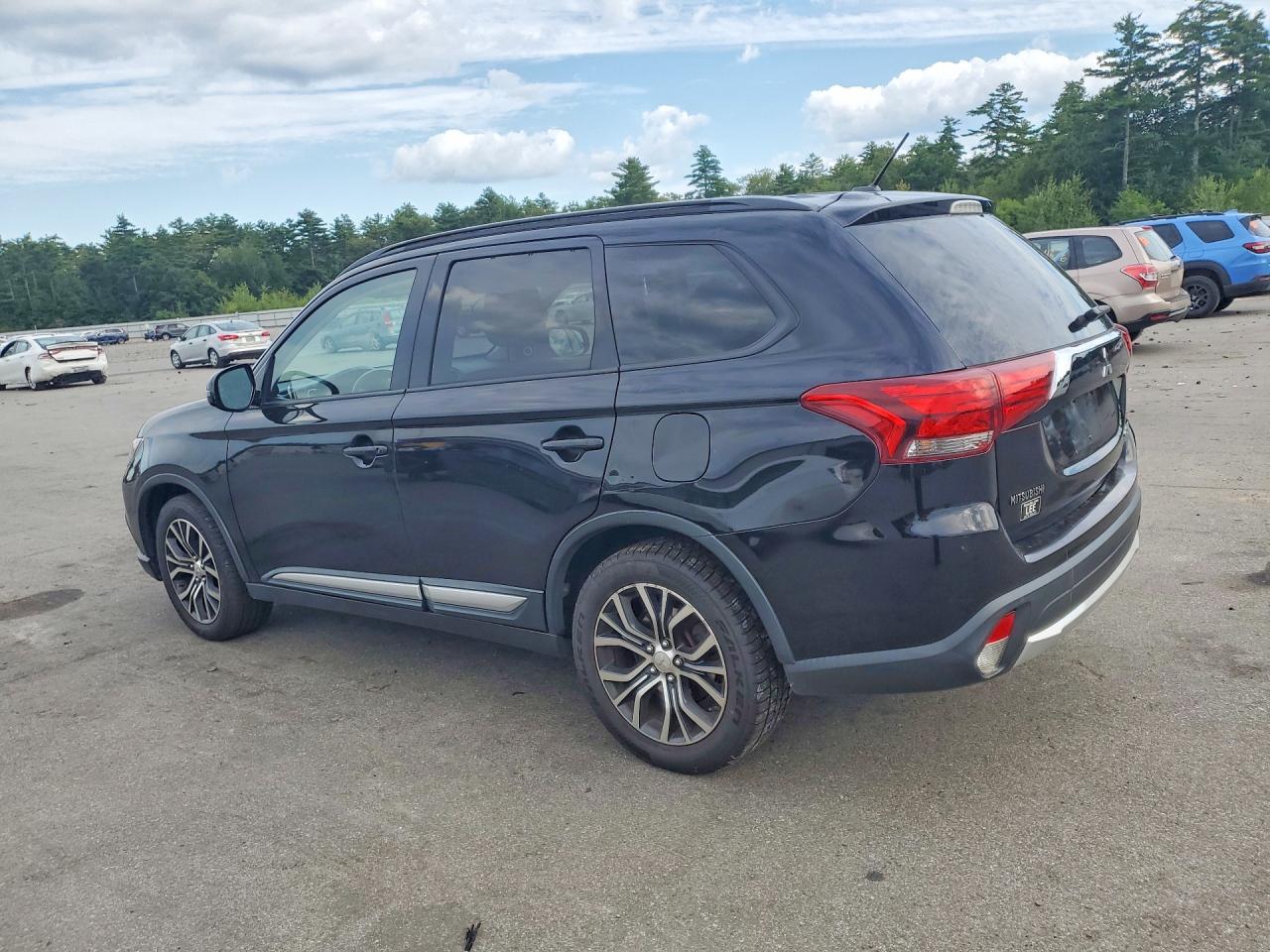 2016 MITSUBISHI OUTLANDER SE — снимка 2