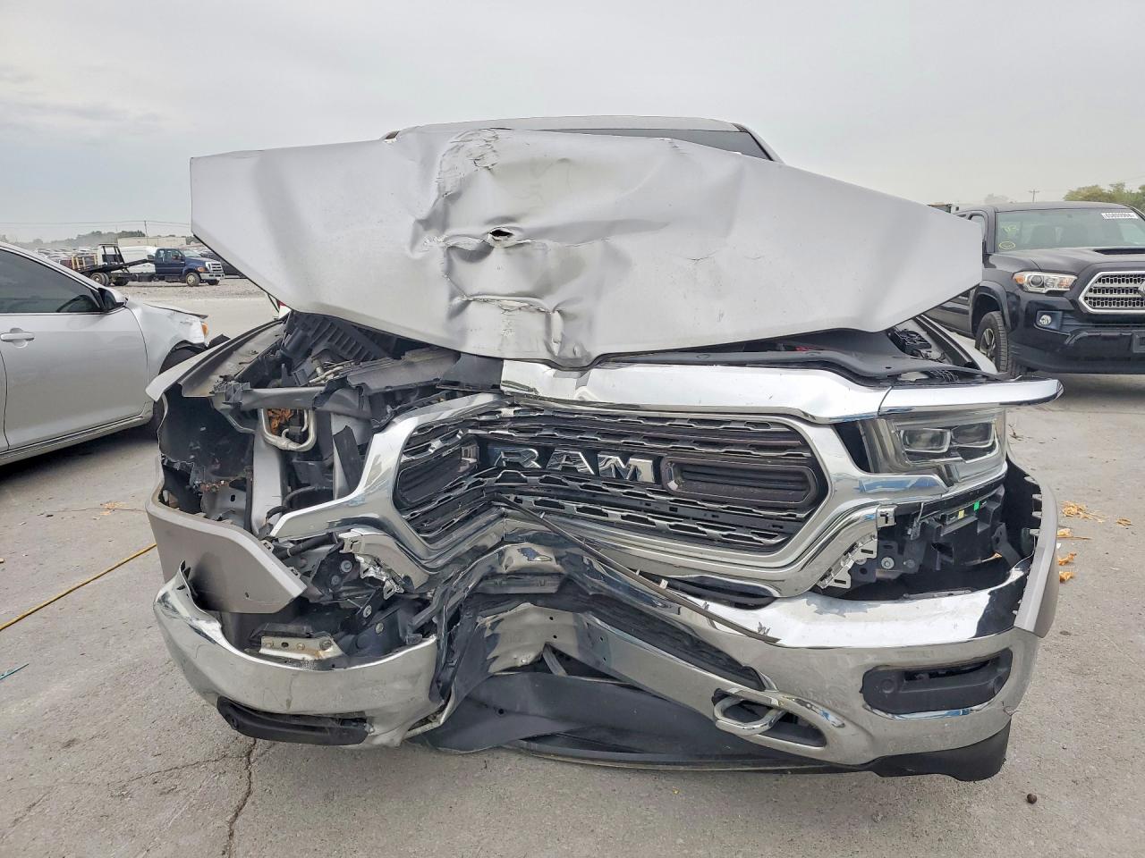 2022 RAM 1500 LIMITED — снимка 5