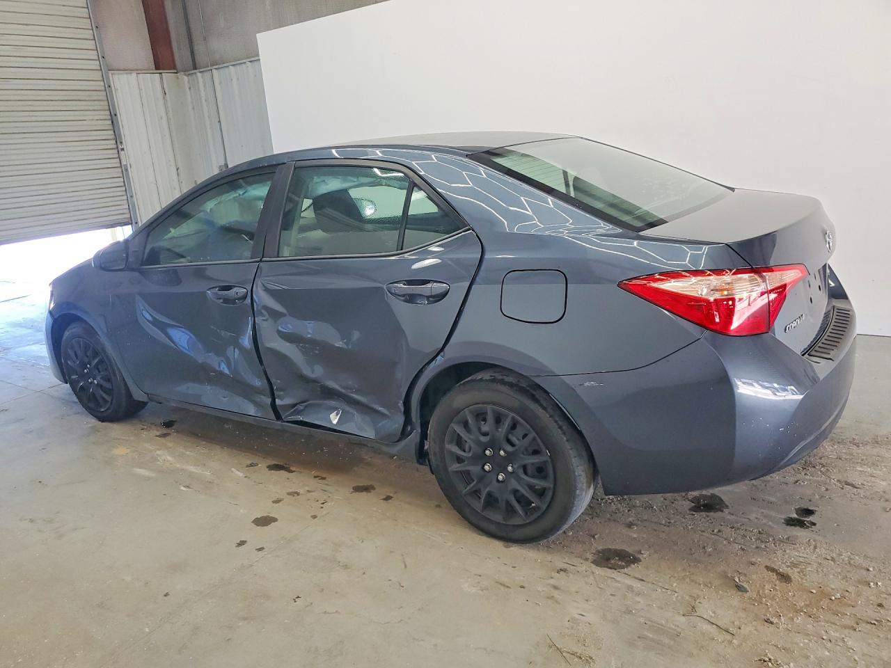 2019 TOYOTA COROLLA LE — снимка 2