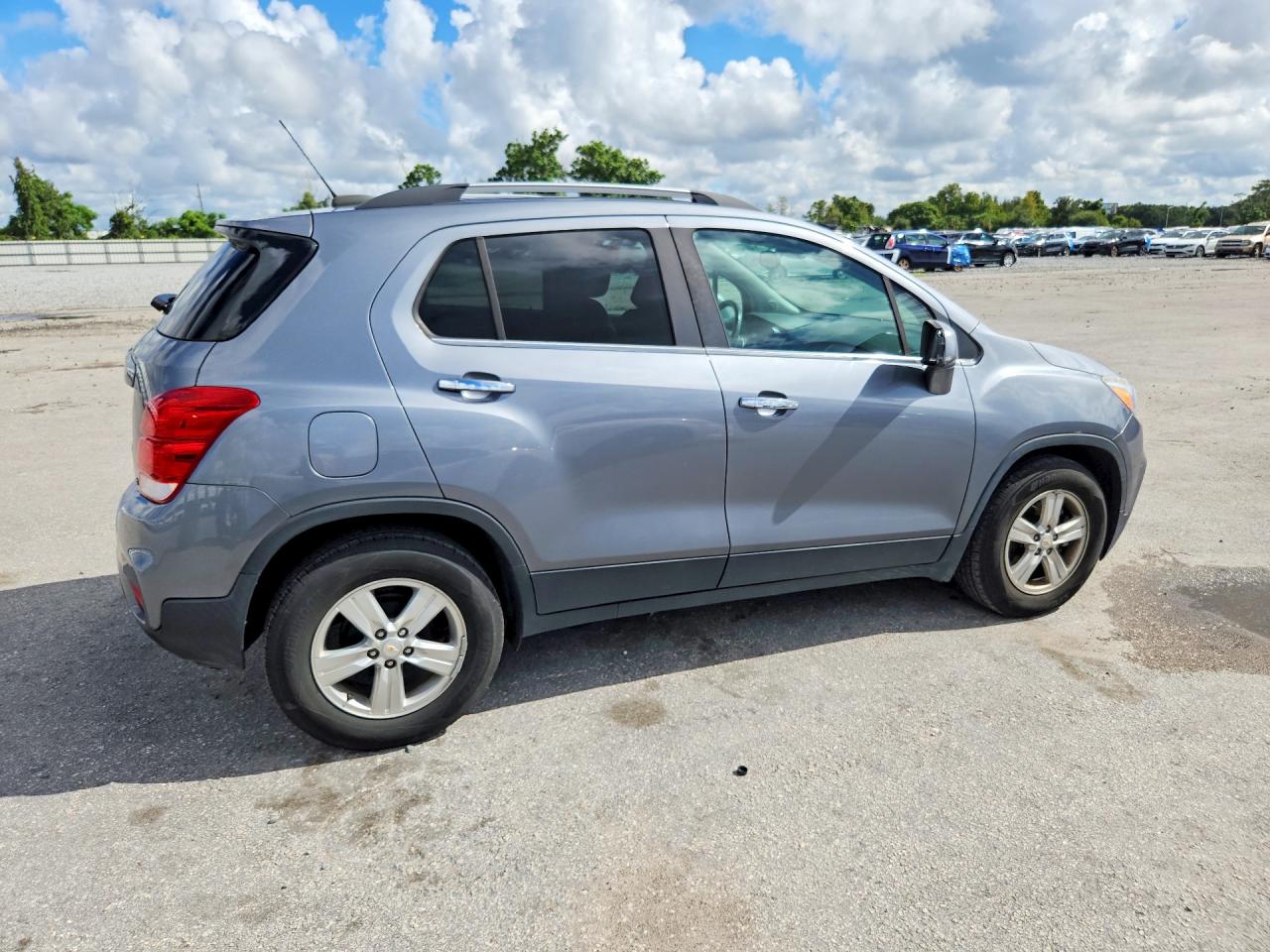 2019 CHEVROLET TRAX 1LT — снимка 3