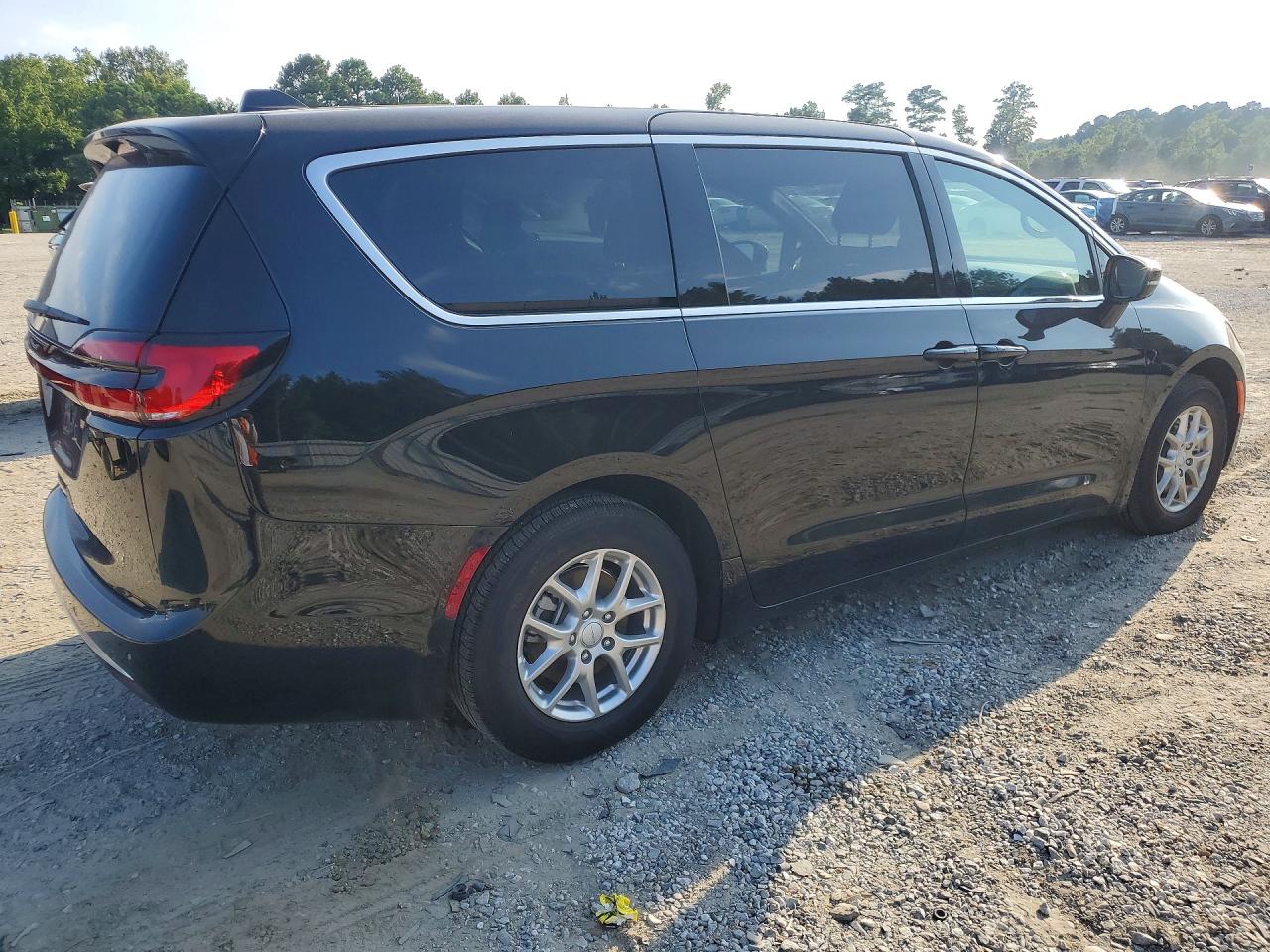 2027 CHRYSLER PACIFICA SELECT — снимка 3