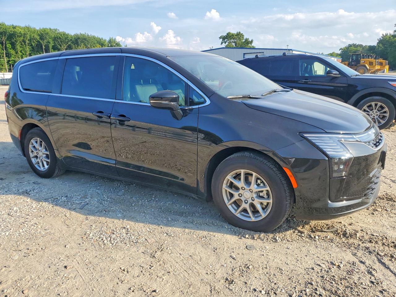2027 CHRYSLER PACIFICA SELECT — снимка 4