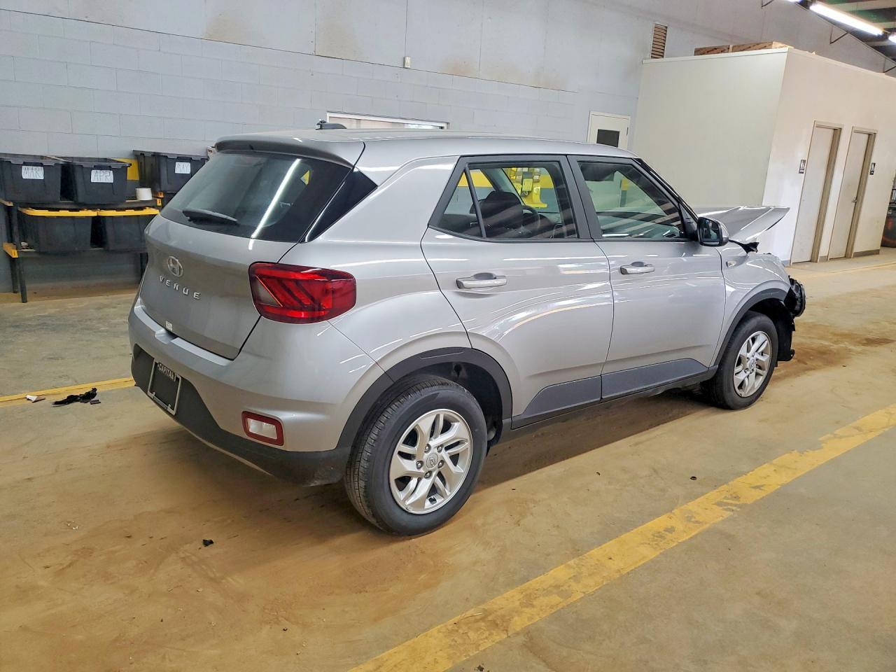 2026 HYUNDAI VENUE SE — снимка 3