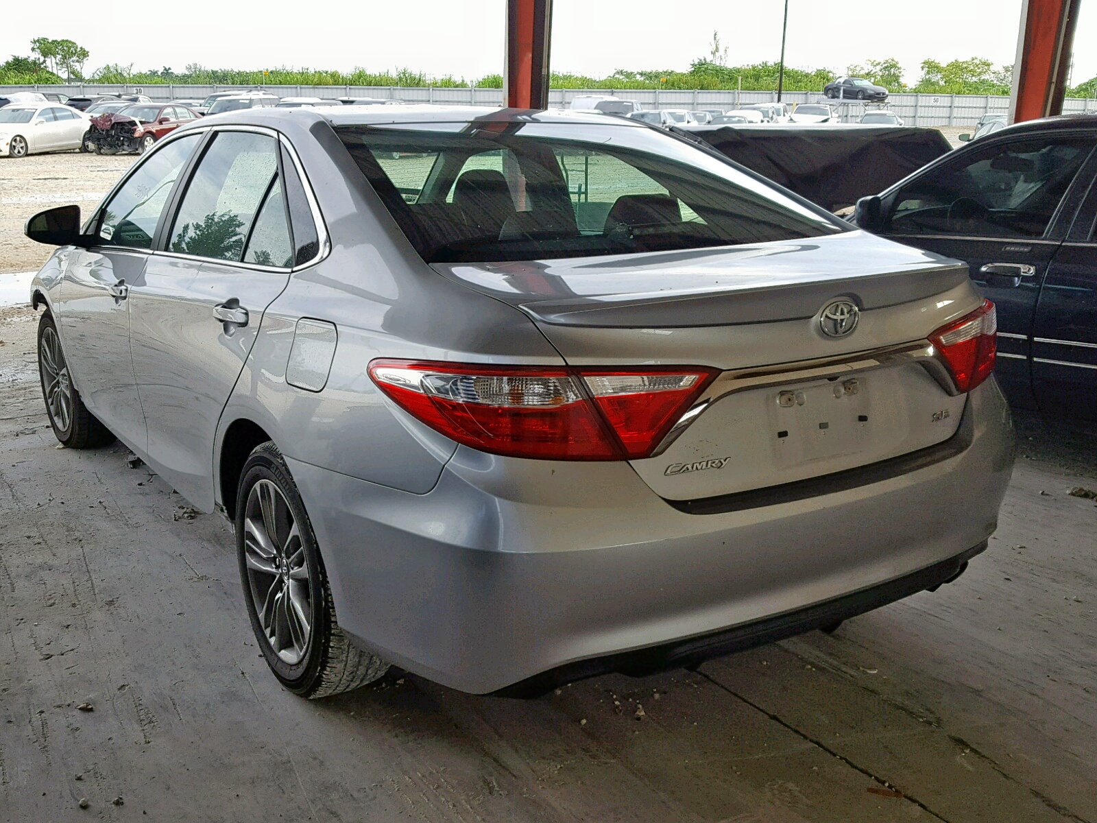 2017 TOYOTA CAMRY LE — снимка 3