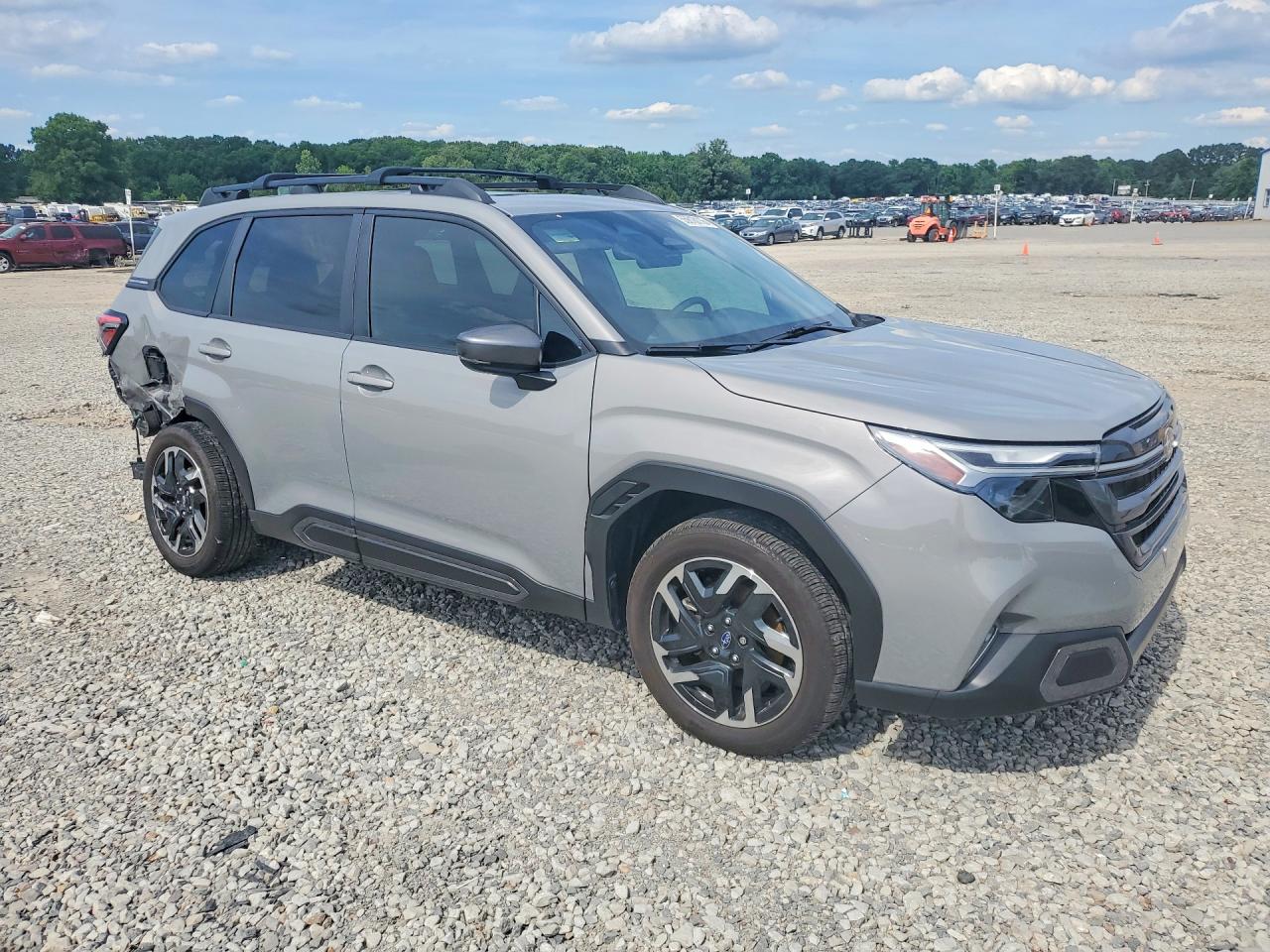 2025 SUBARU FORESTER LIMITED — снимка 4