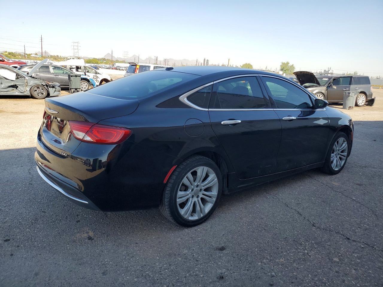 2015 CHRYSLER 200 LIMITED — снимка 3