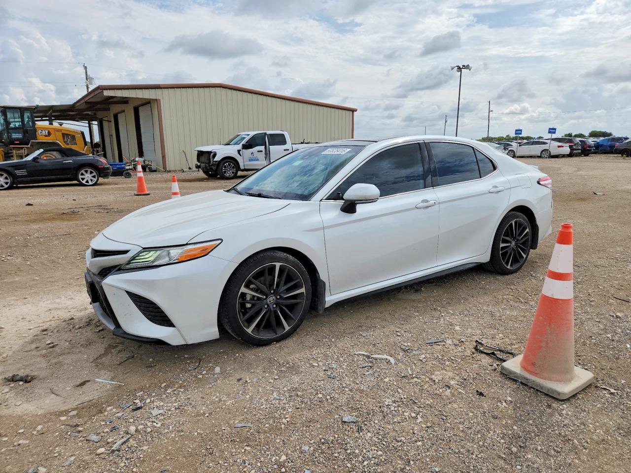 2020 TOYOTA CAMRY XSE