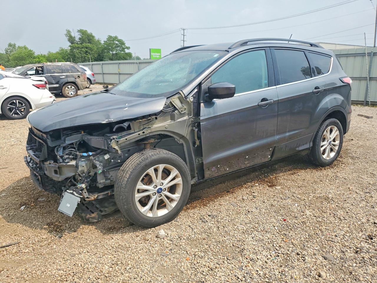2018 FORD ESCAPE SE