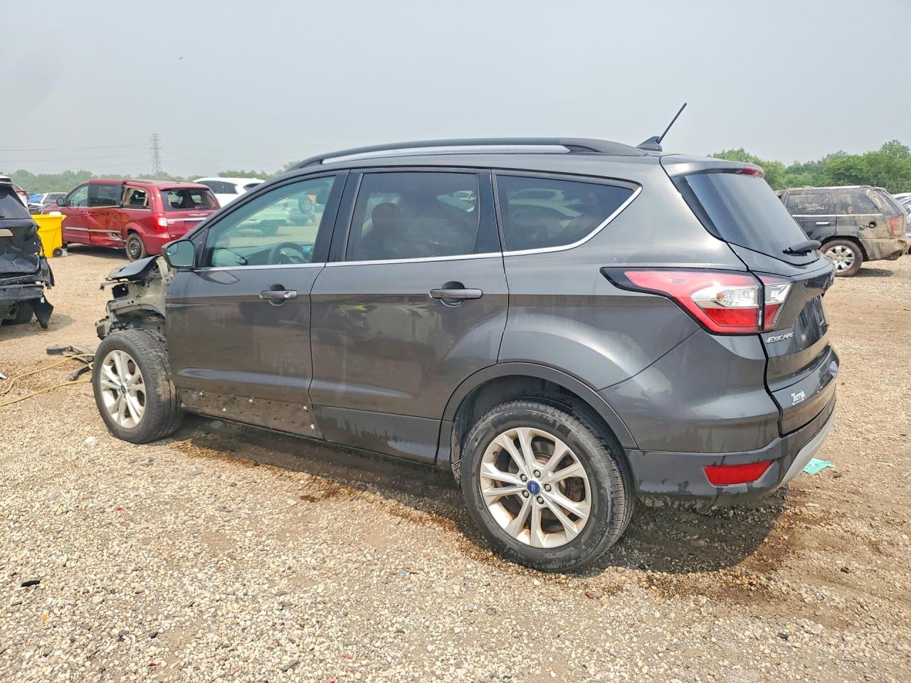 2018 FORD ESCAPE SE — снимка 2