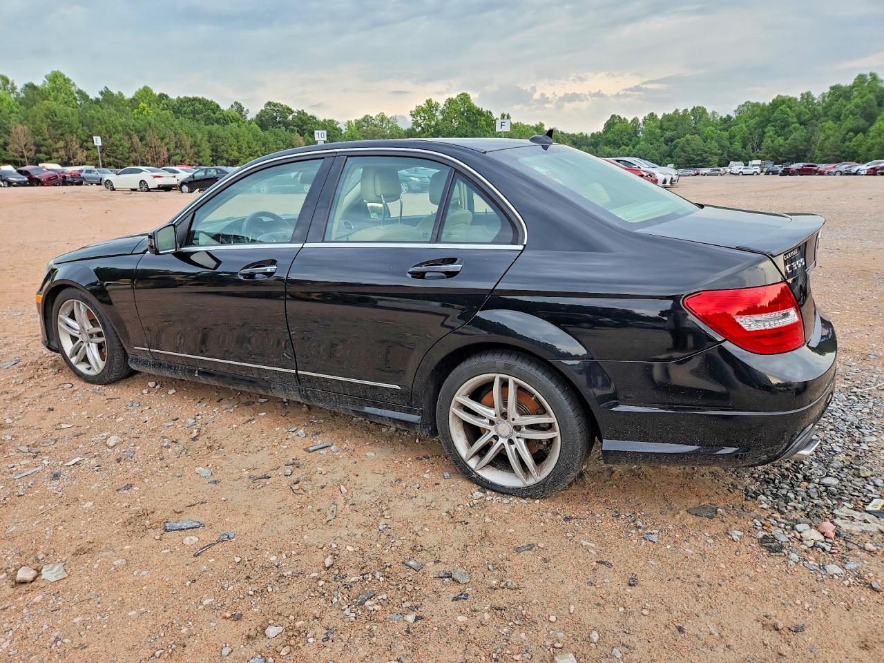 2013 MERCEDES-BENZ C 300 4MATIC — снимка 2