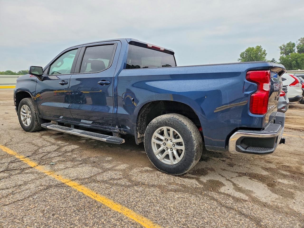 2020 CHEVROLET SILVERADO K1500 LT — снимка 2
