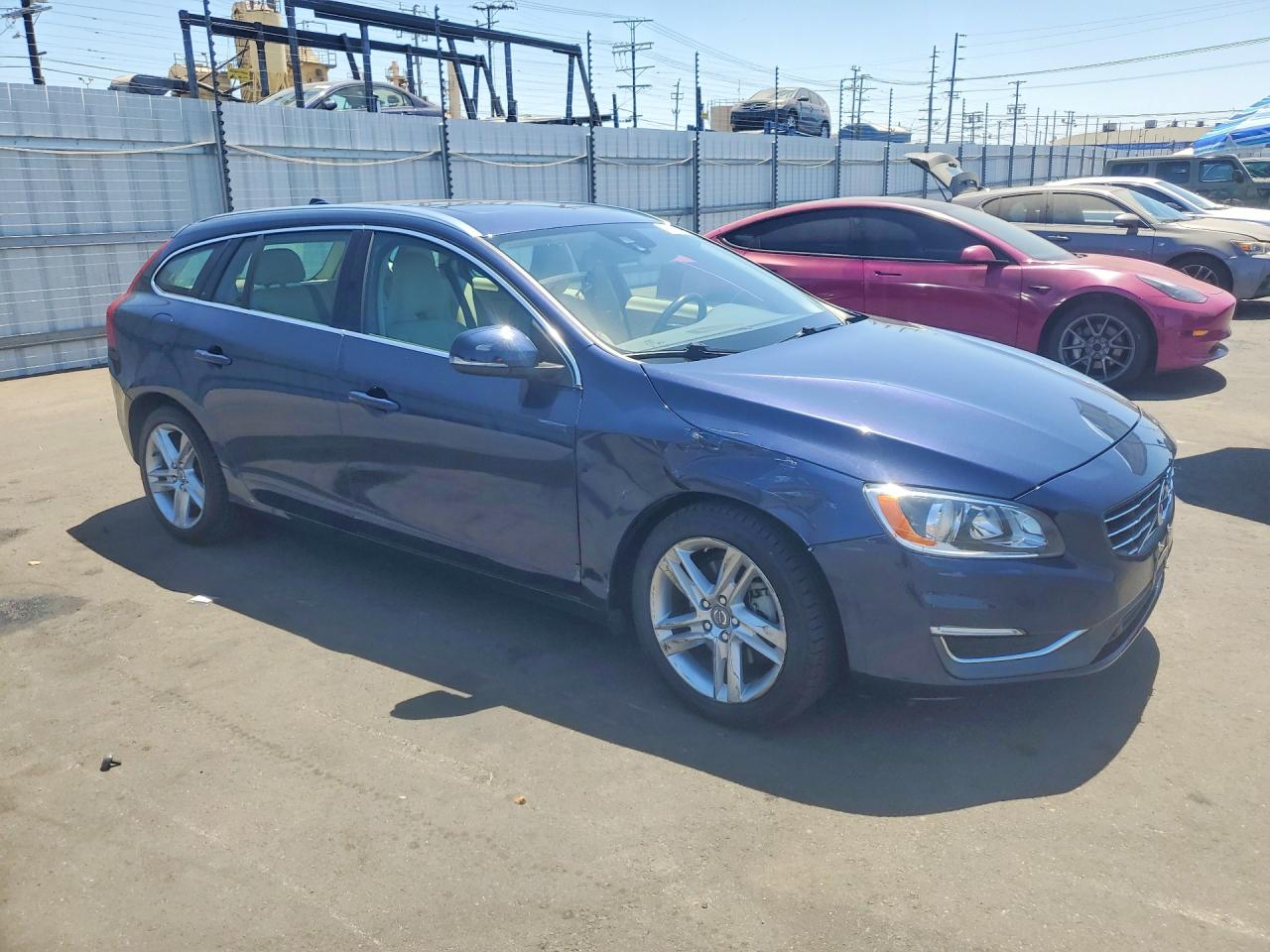 2015 VOLVO V60 PLATINUM — снимка 4