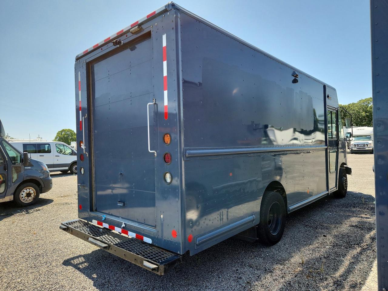 2020 FORD F59 — снимка 3