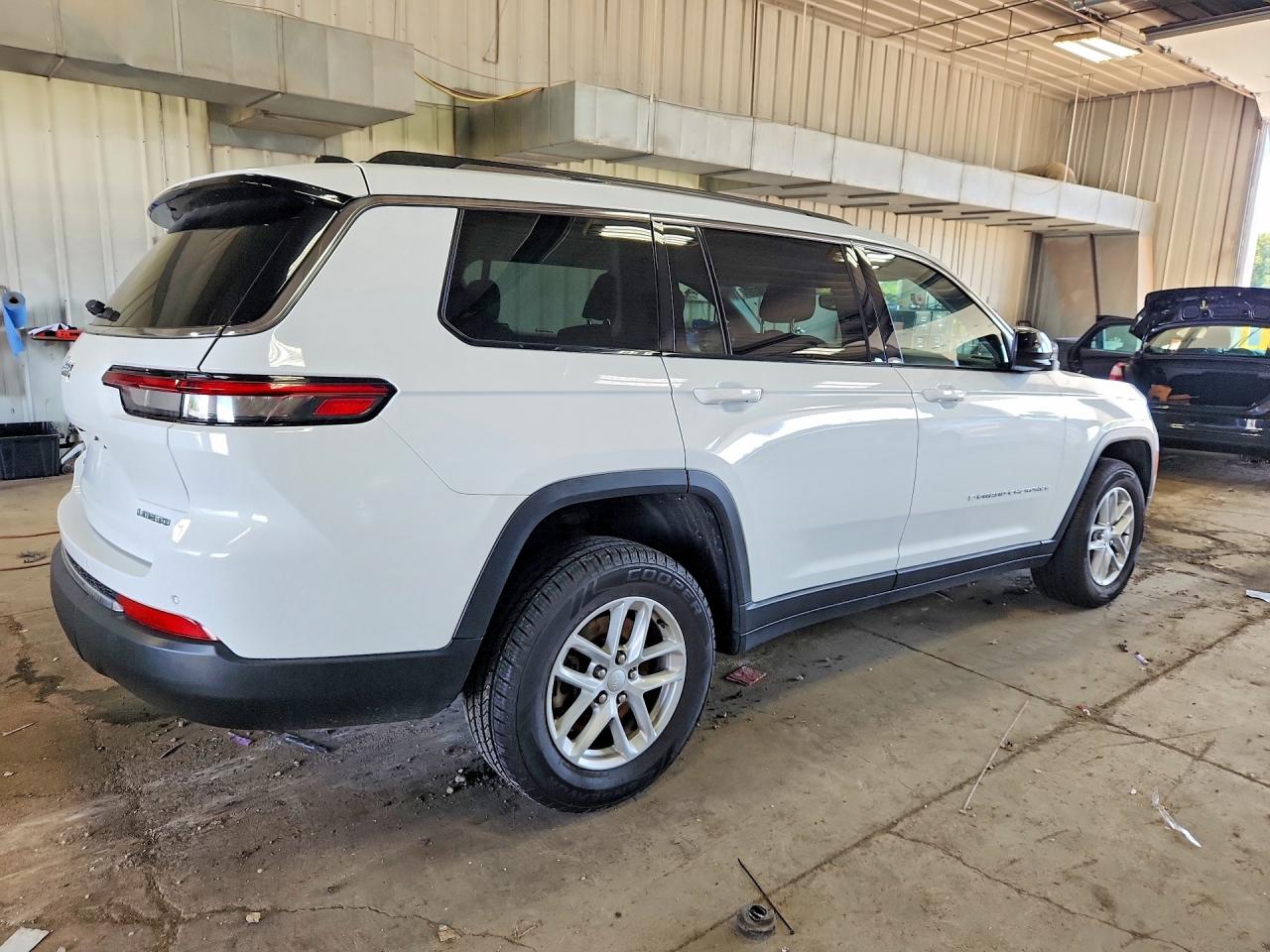 2023 JEEP GRAND CHEROKEE L LAREDO — снимка 3