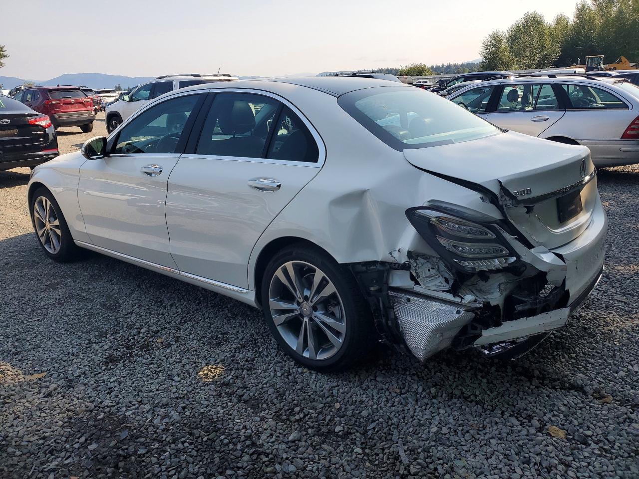 2015 MERCEDES-BENZ C 300 4MATIC — снимка 2
