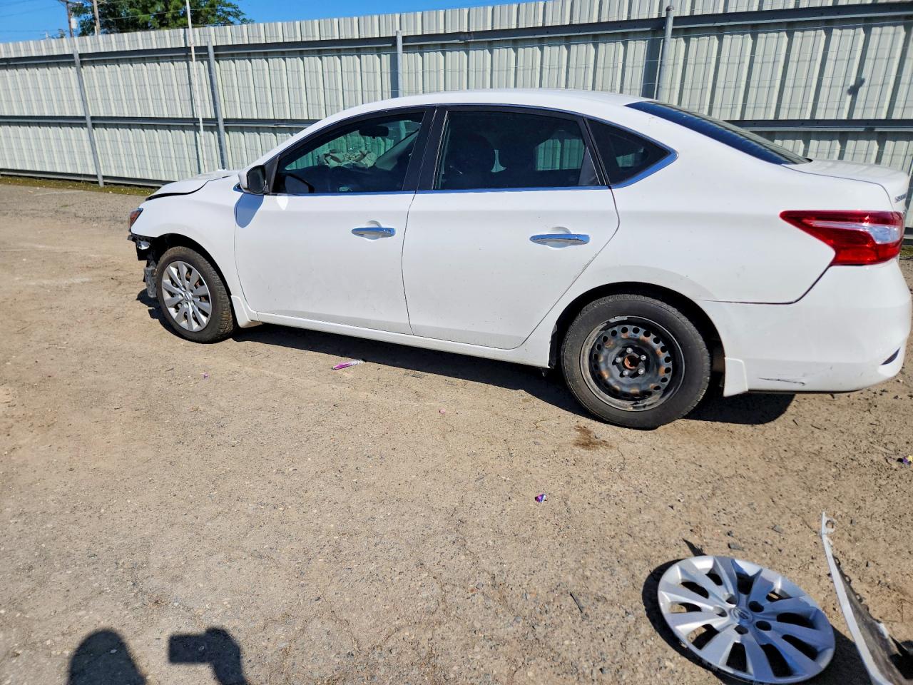2019 NISSAN SENTRA S — снимка 2