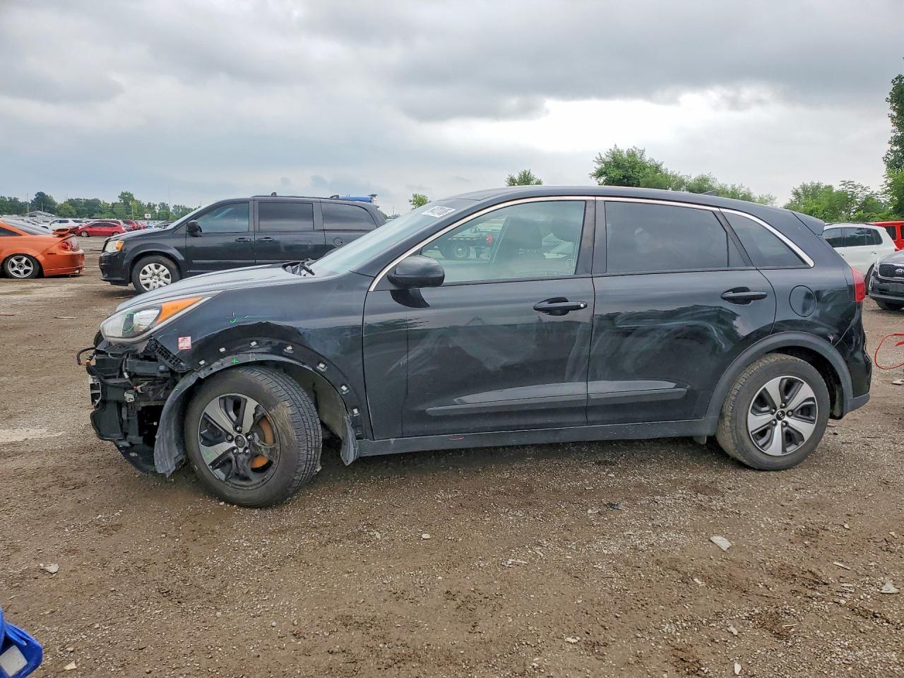 2017 KIA NIRO FE