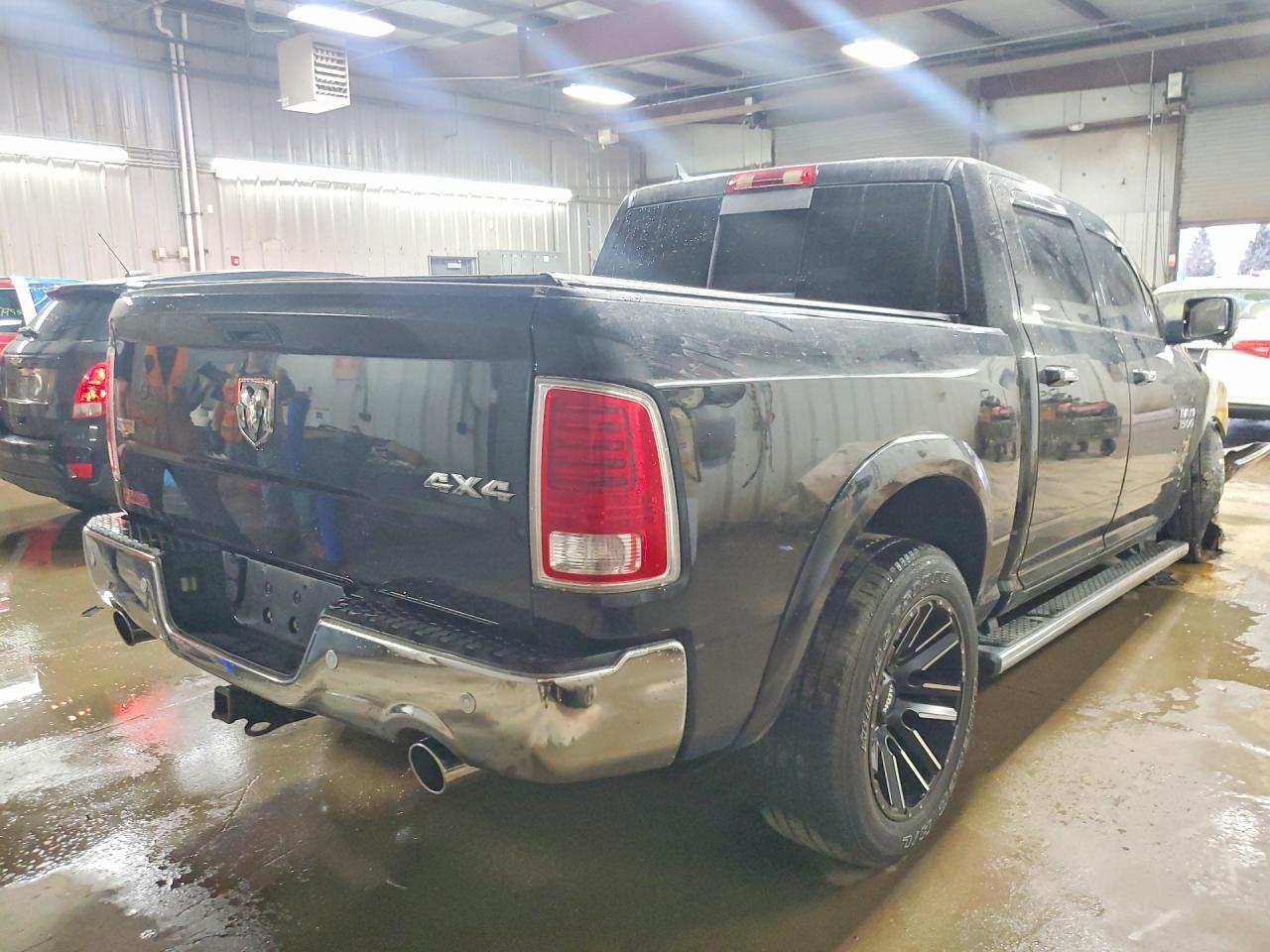 2017 RAM 1500 LARAMIE — снимка 3