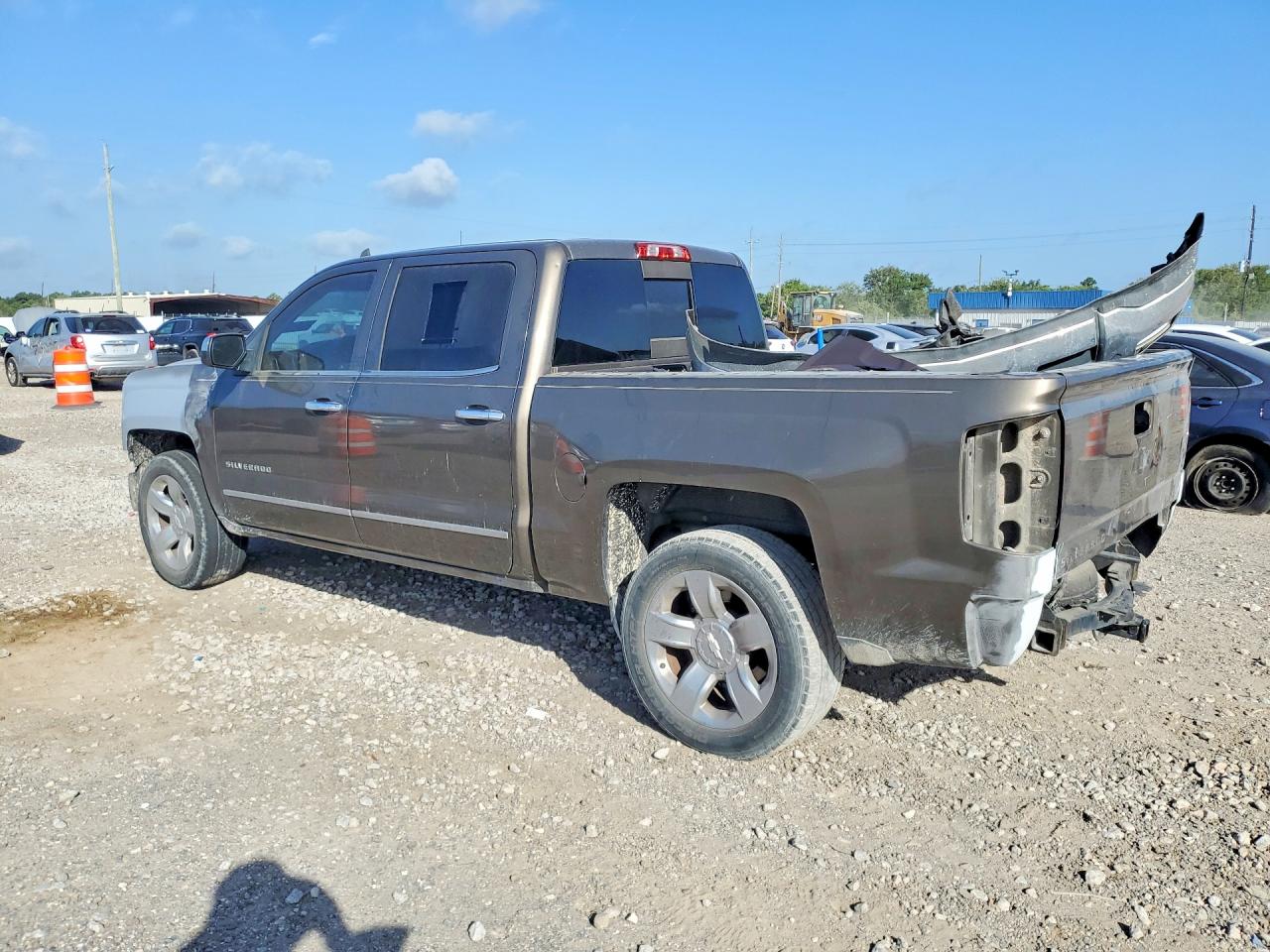 2015 CHEVROLET SILVERADO C1500 LTZ — снимка 2