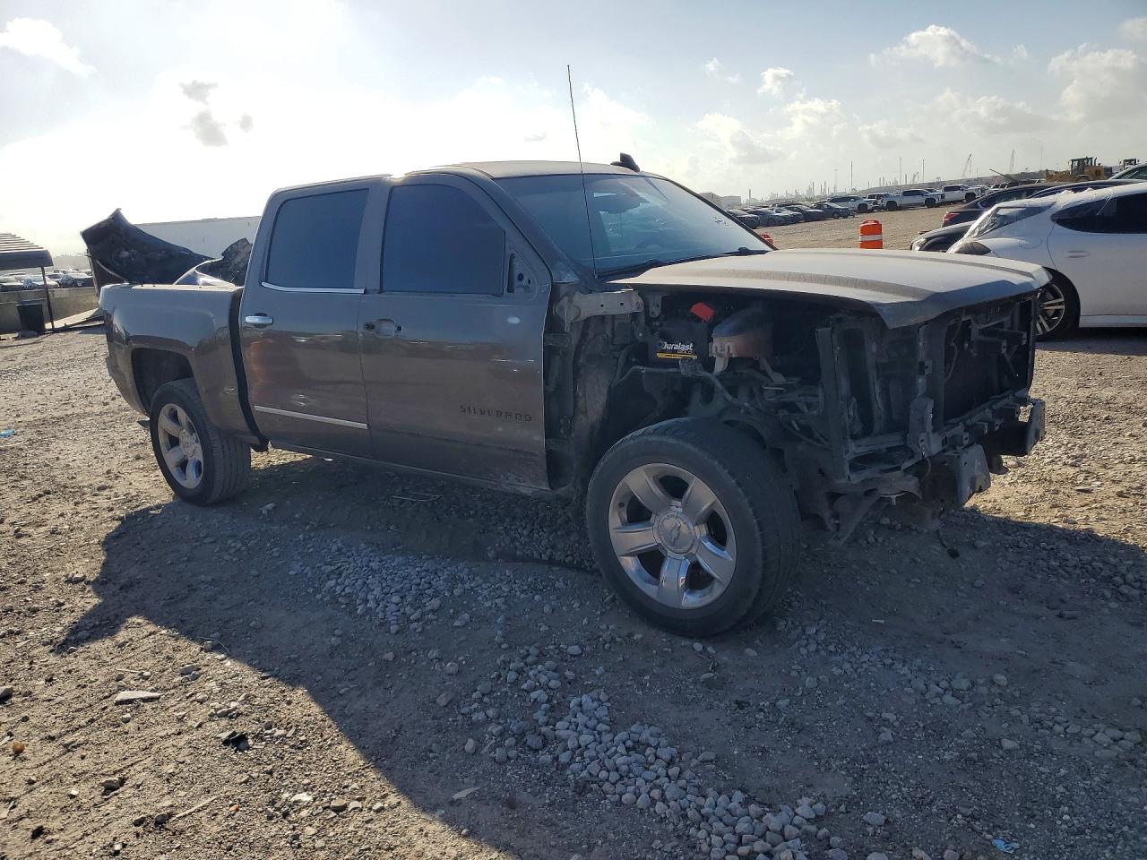 2015 CHEVROLET SILVERADO C1500 LTZ — снимка 4