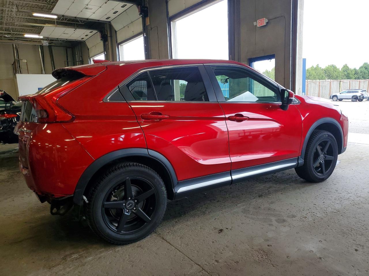 2019 MITSUBISHI ECLIPSE CROSS SE — снимка 3