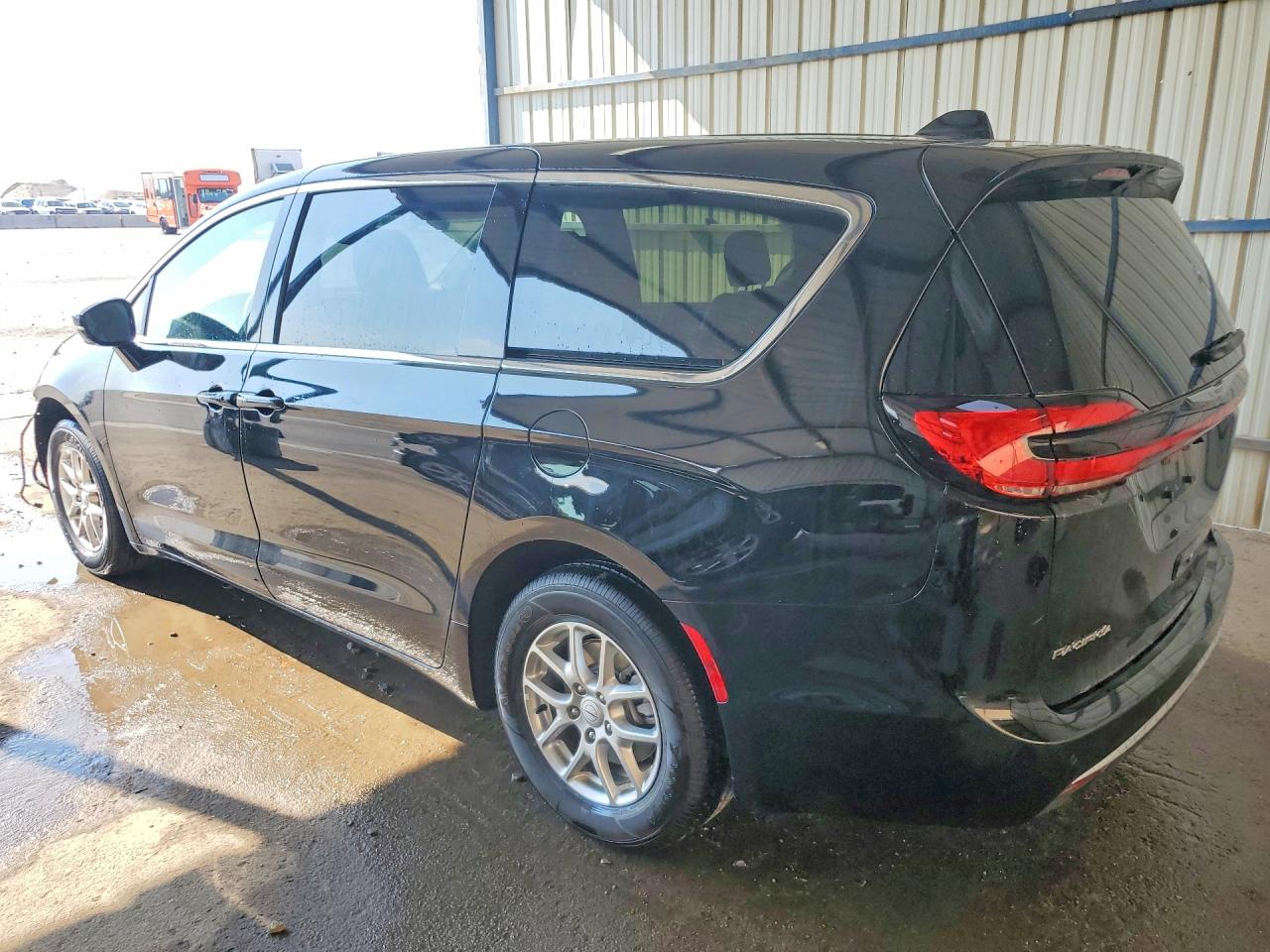 2026 CHRYSLER PACIFICA SELECT — снимка 2