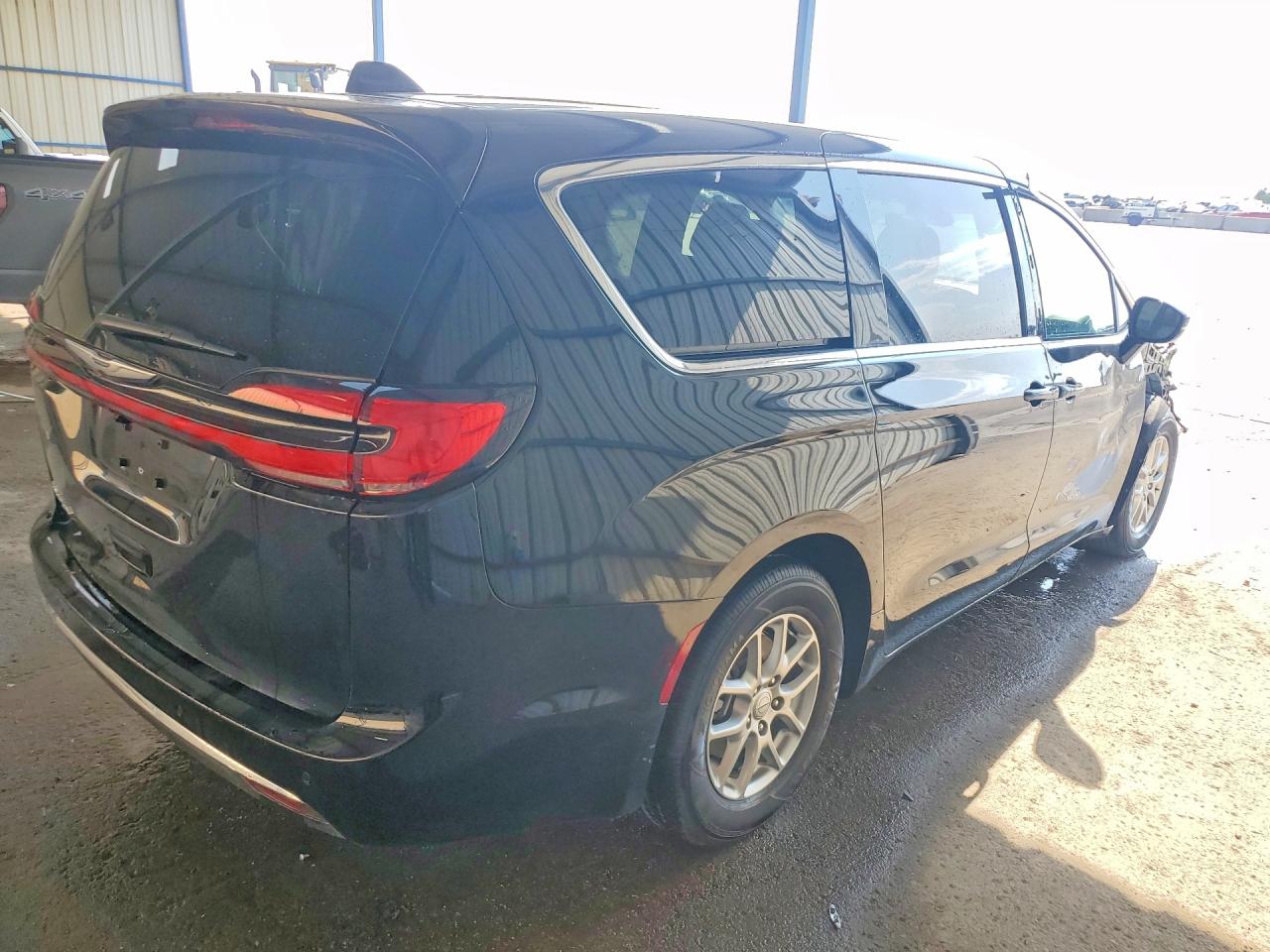 2026 CHRYSLER PACIFICA SELECT — снимка 3