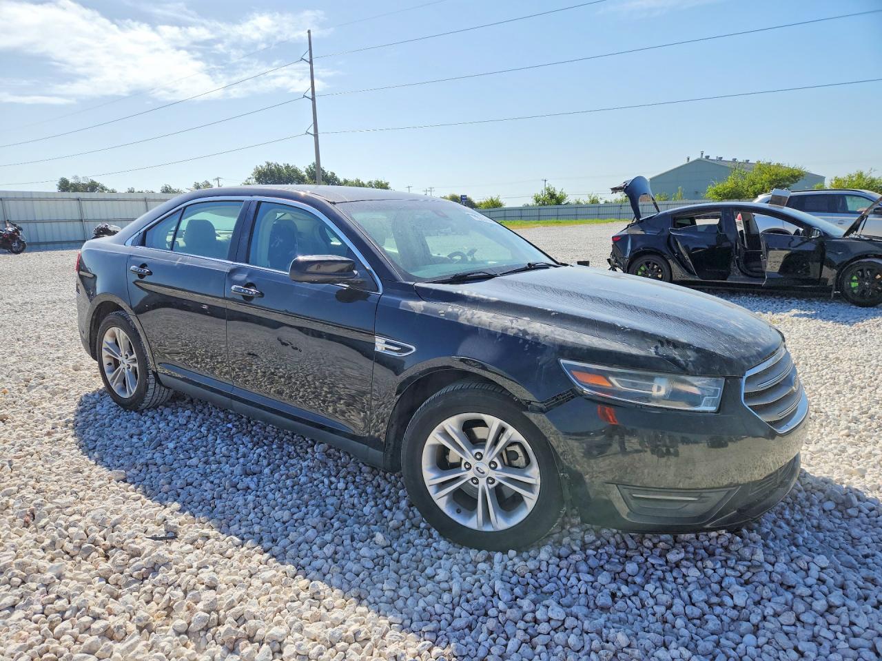 2017 FORD TAURUS SEL — снимка 4