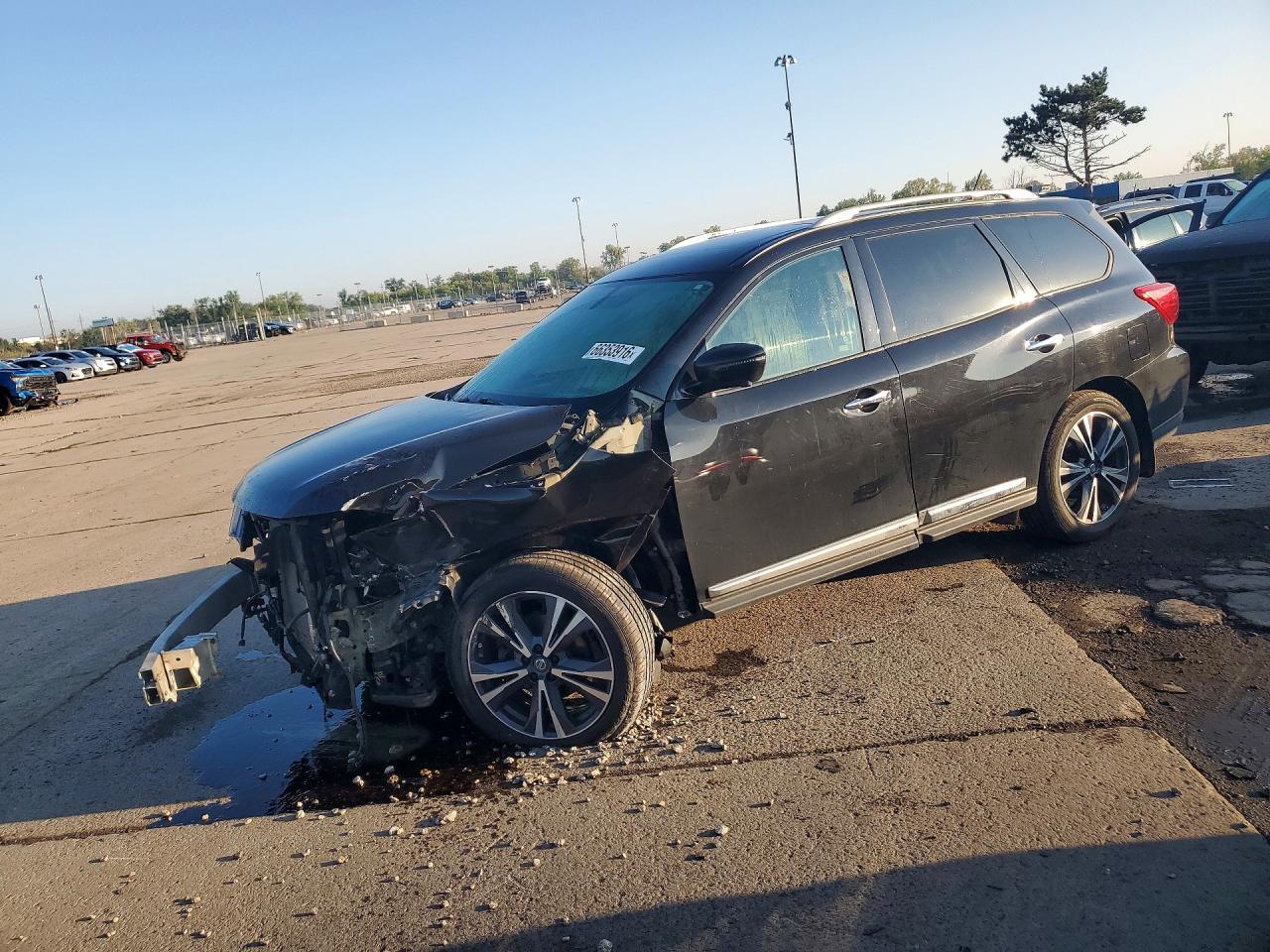2018 NISSAN PATHFINDER PLATINUM