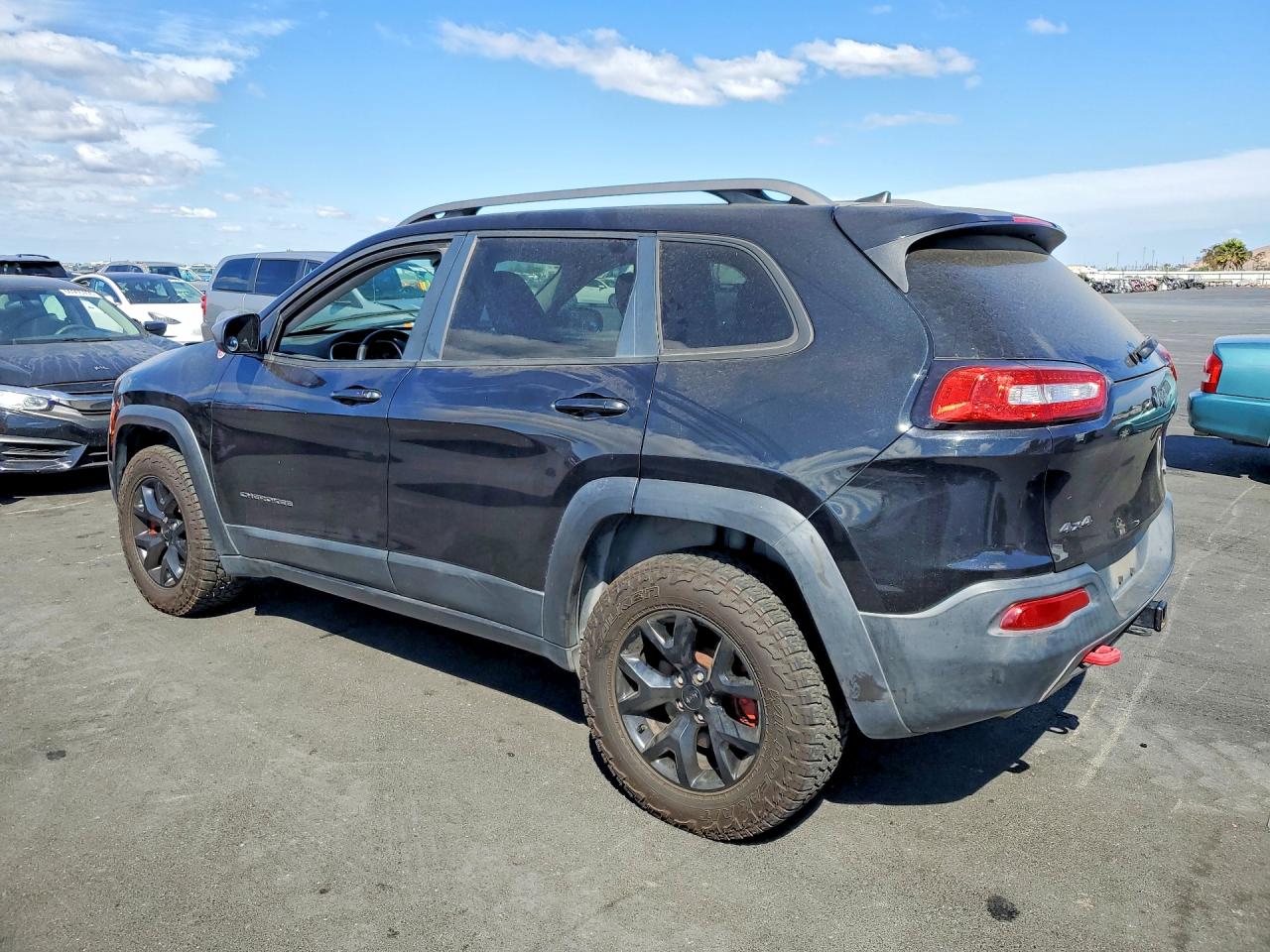 2016 JEEP CHEROKEE TRAILHAWK — снимка 2